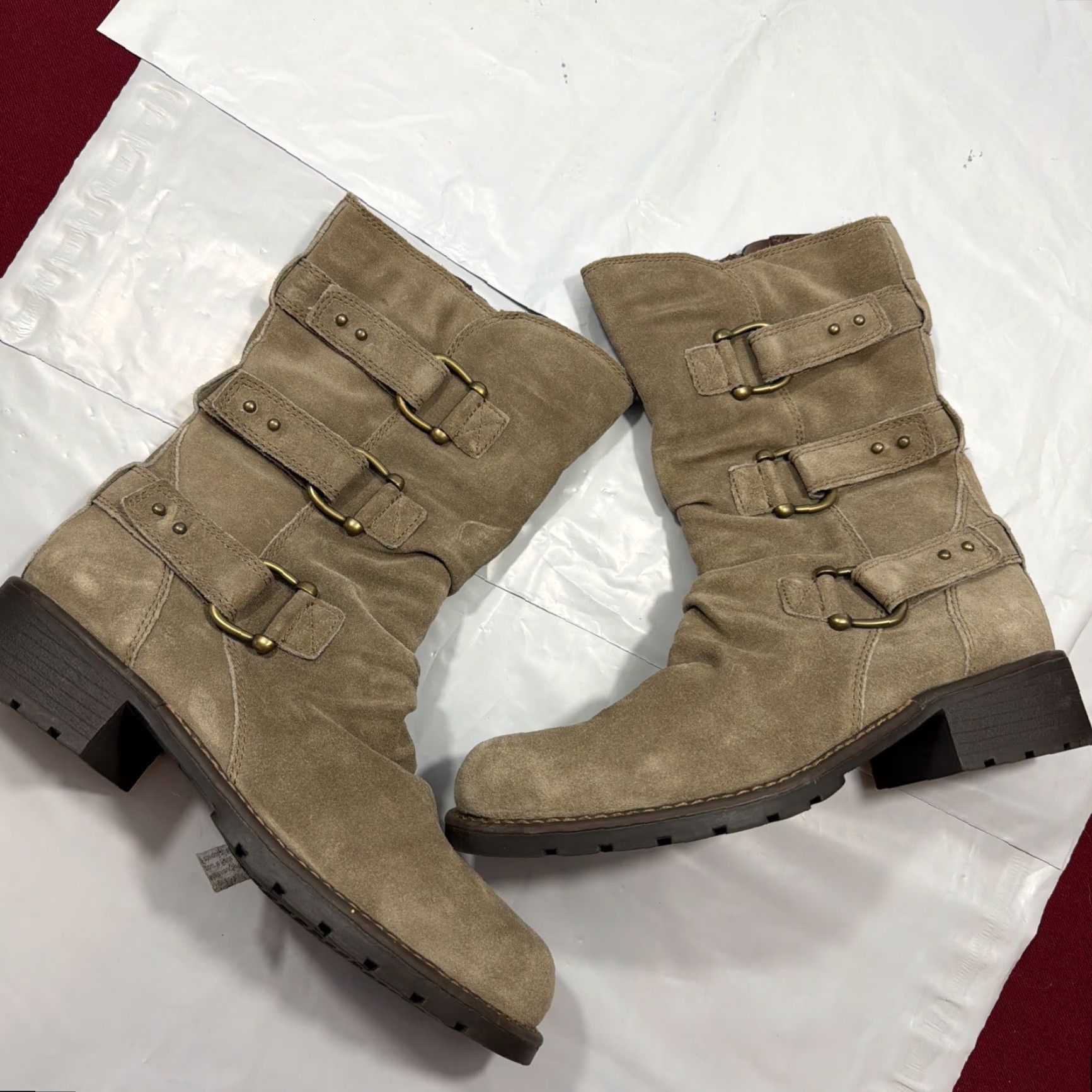 Clarks Boots Mid Calf Tan Suede Leather Side Zip 3 Strap Buckles 60935 Womens Size 8M