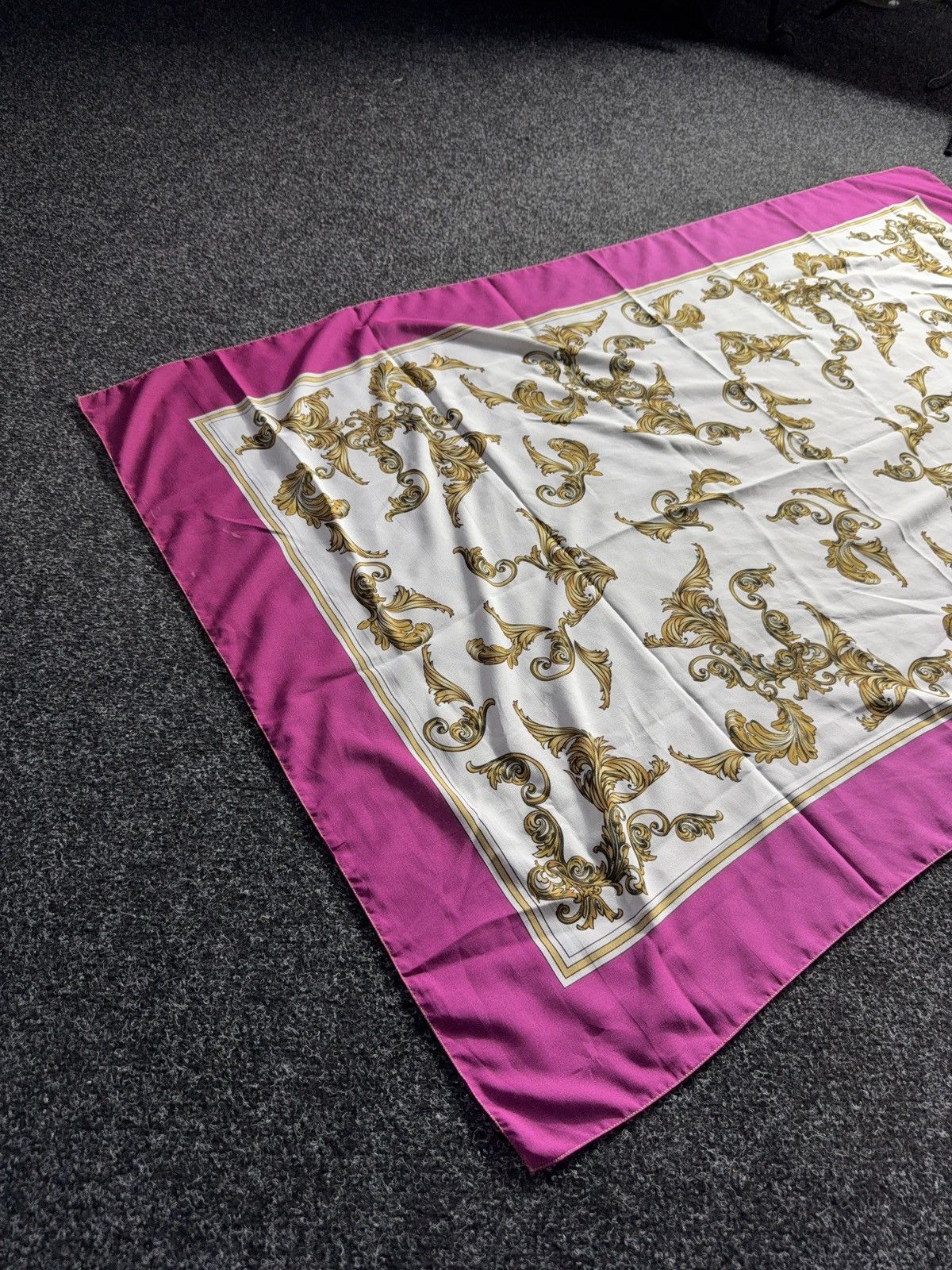 Vintage Maryan Mehlhorn Baroque Silk Scarf Pink Gold Print Size ONE SIZE - 2 Thumbnail