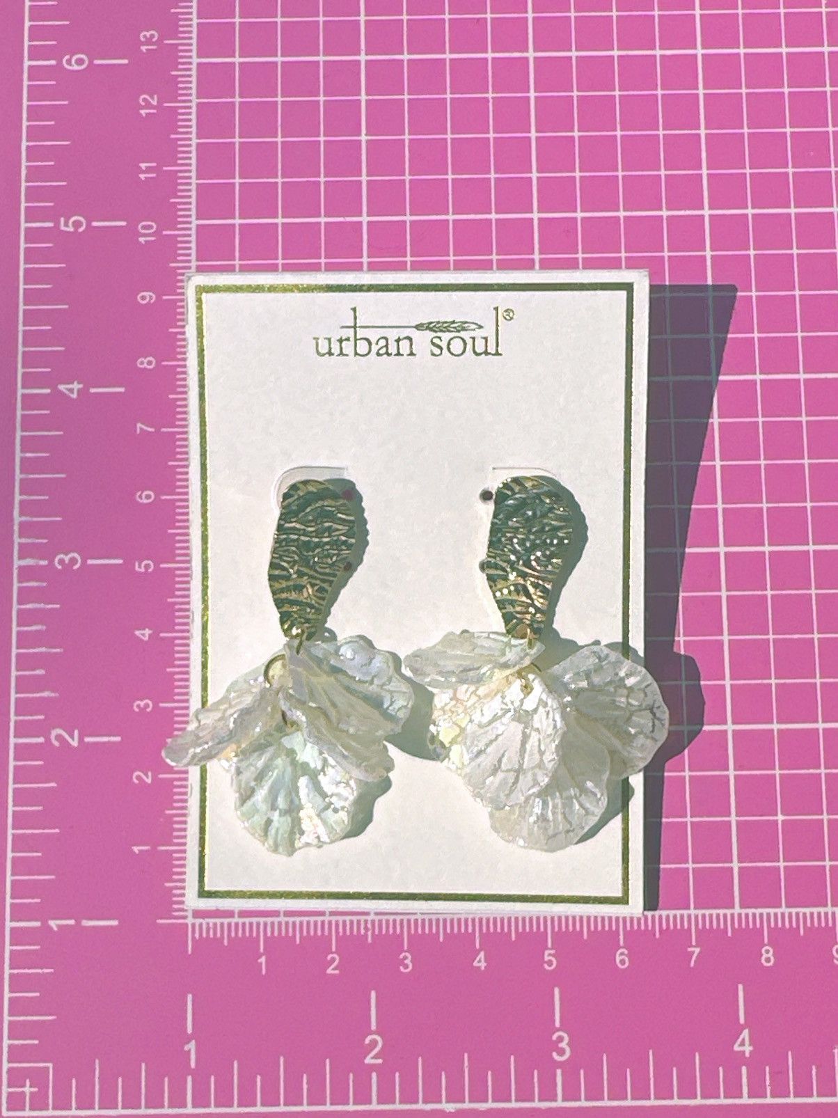 Designer Urban Soul snow sea shell flower drop earrings gold tone Size ONE SIZE - 4 Thumbnail