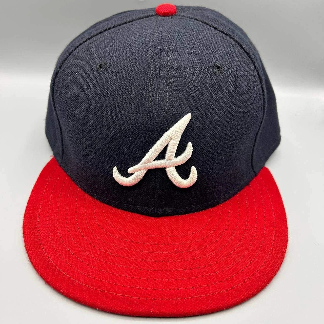 New Era Atlanta Braves Hat 8 Embroidered MLB 59Fifty New Era Fitted Size ONE SIZE - 1 Thumbnail