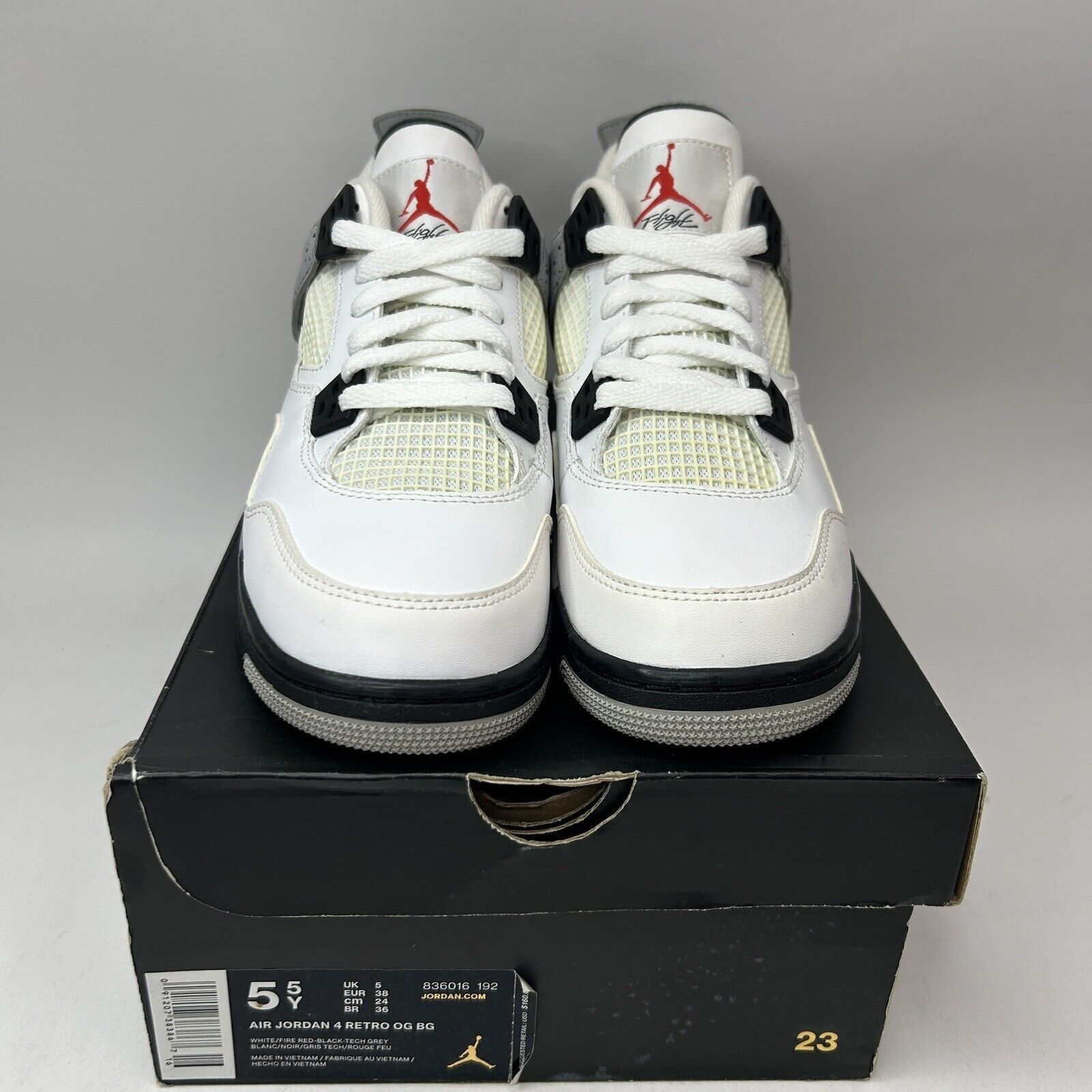 Jordan Brand Nike Air Jordan Retro 4 Retro BG “White Cement” 2016 Size US 7 / IT 37 - 2 Thumbnail