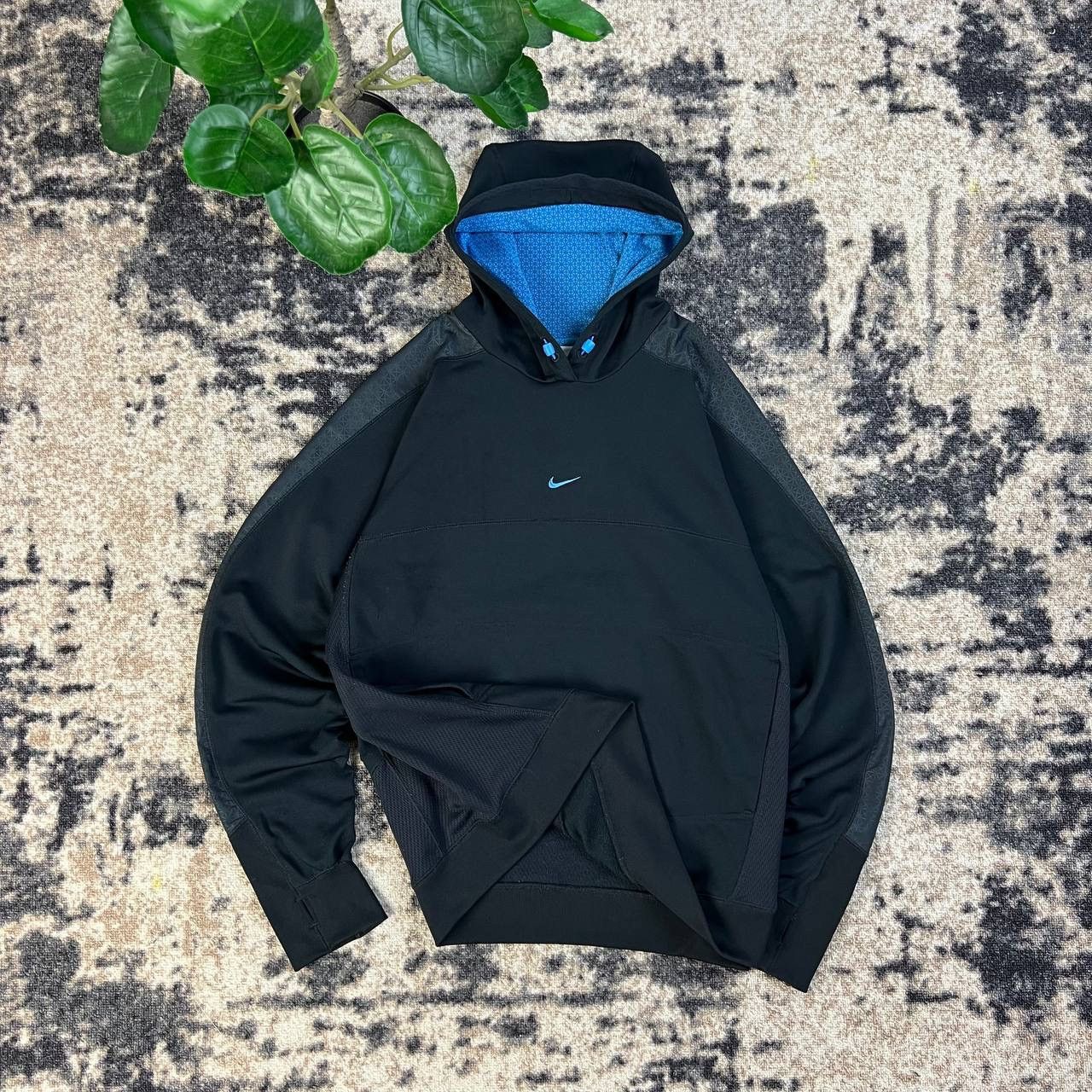 Nike Nike Vintage Y2K Center Swoosh Rare Hoodie Streetwear Style Size US XL / EU 56 / 4 - 1 Thumbnail