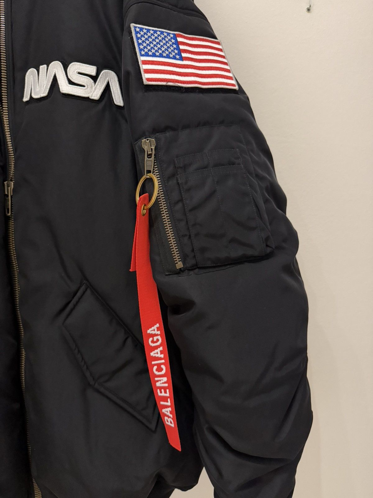 Balenciaga Balenciaga x NASA bomber jacket Size US XS / EU 42 / 0 - 6 Thumbnail