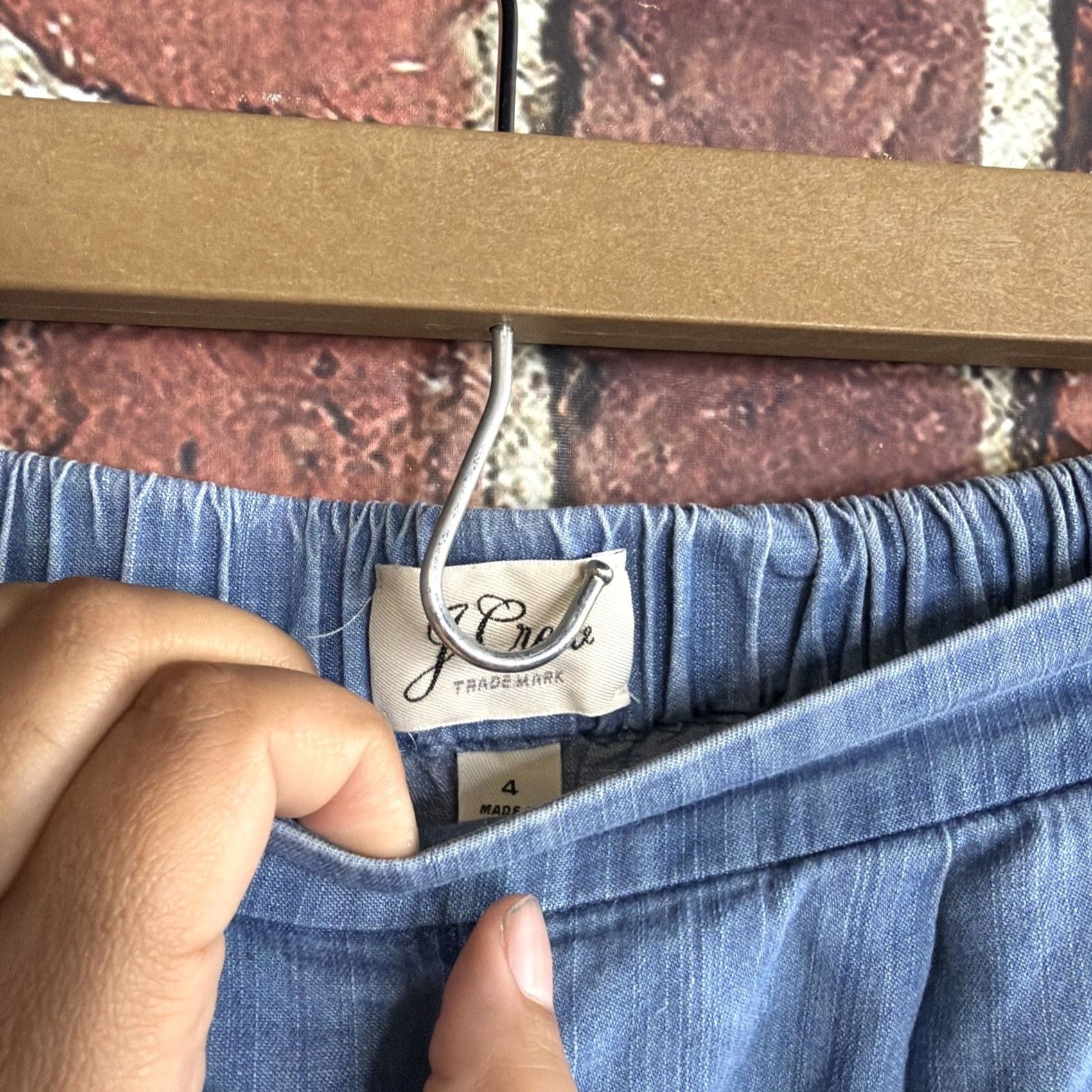 J.Crew J.CREW Women's 12 Wide-Leg Cropped Chambray Pants Blue Pull On Lightweight Chic Casual Size 34" / US 12 / IT 48 - 2 Thumbnail