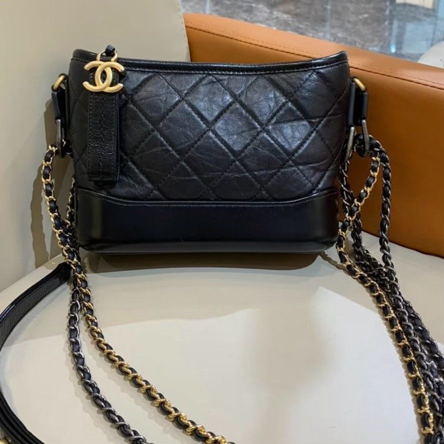 Chanel Pre-loved Bag Very good condition Size ONE SIZE - 1 Thumbnail