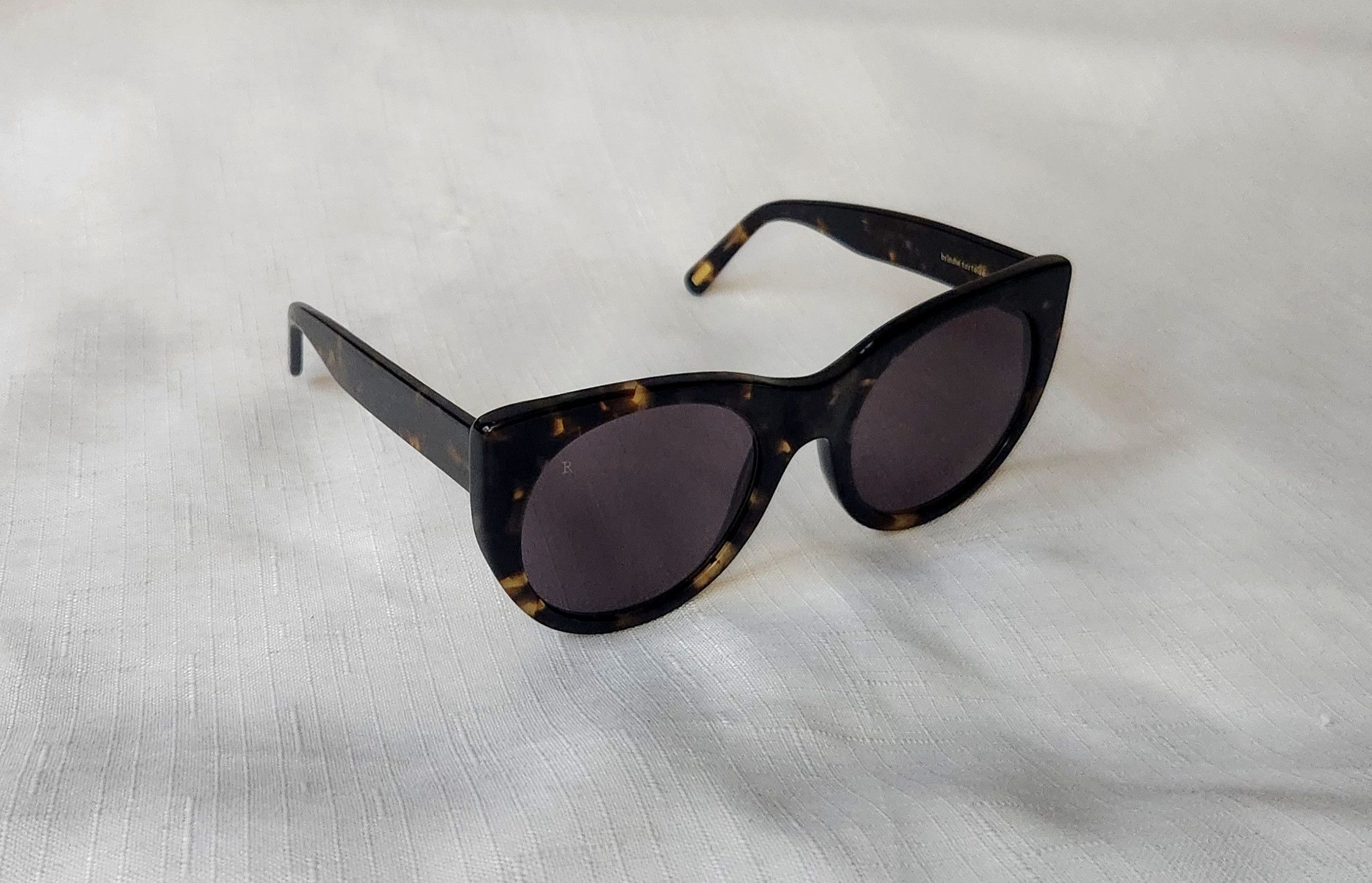 RAEN Raen Women's Brindle Tortoise Sunglasses 53021-140 CatEye Size ONE SIZE - 1 Thumbnail