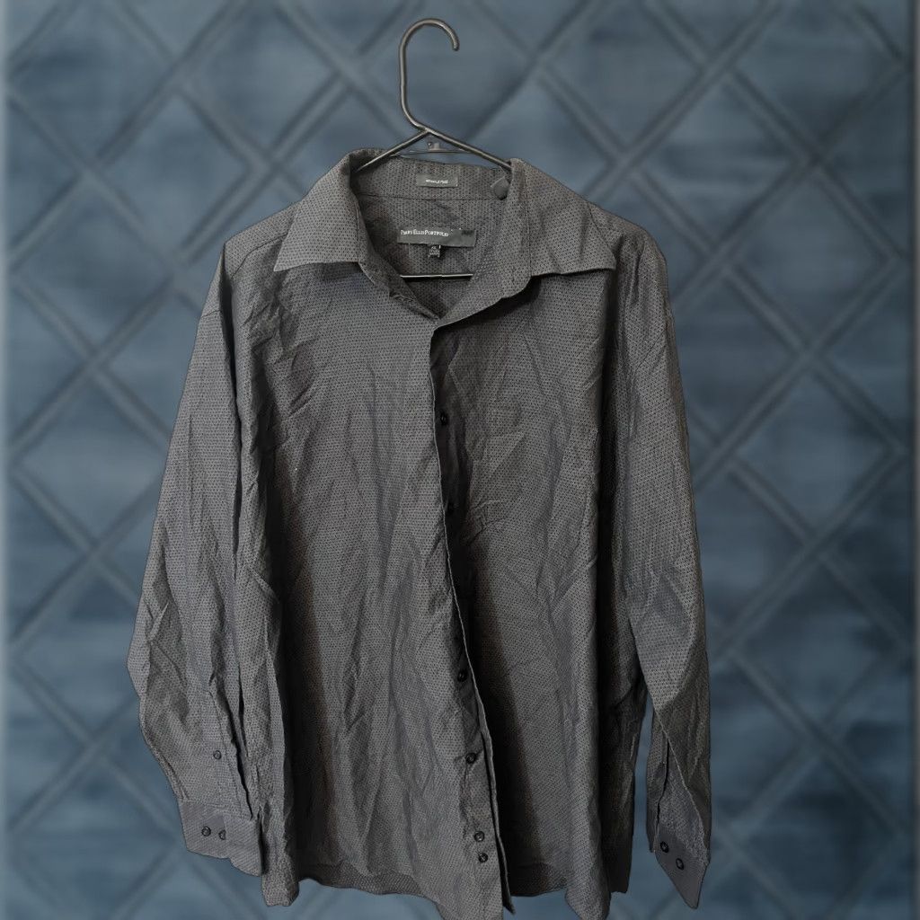 Perry Ellis Perry Ellis Men’s Long Sleeve Gray Wrinkle Free Fit Shirt Button Down XL Shirt Slim Button-Up Mens Gray Size US XL / EU 56 / 4 - 1 Thumbnail