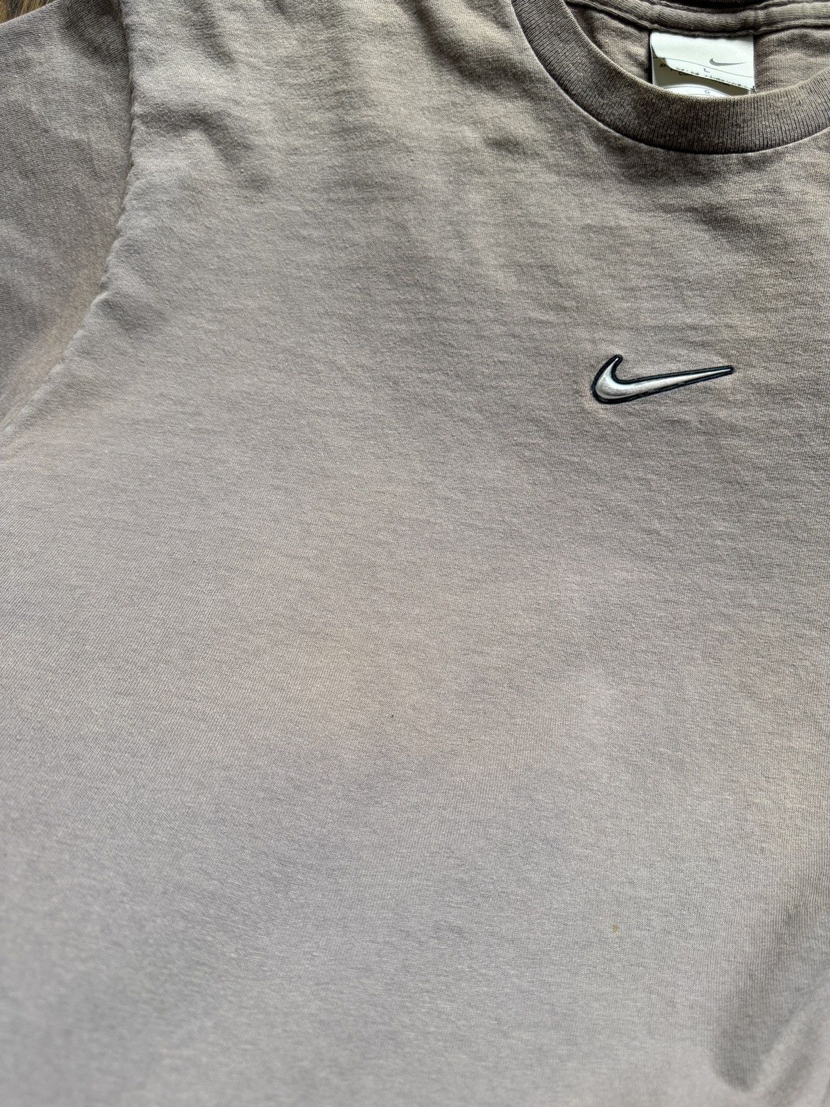 Nike Vintage Y2K Nike Center Swoosh Graphic Tee Size US L / EU 52-54 / 3 - 7 Thumbnail