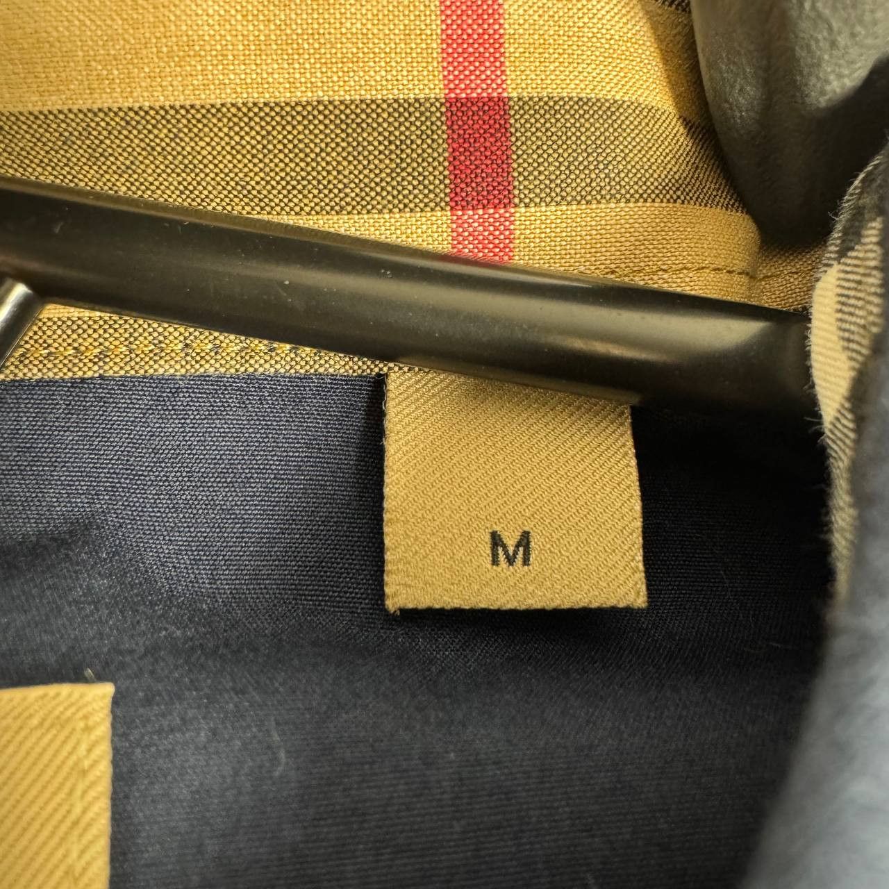 Burberry Burberry London Button Up Shirt Navy Long Sleeve Mens Size L Size US M / EU 48-50 / 2 - 4 Thumbnail
