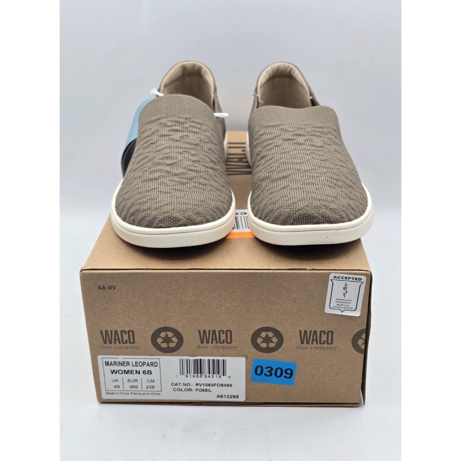 Vintage Revitalign Mariner Knit Sneaker Women Adult 6 Gray Leopard Orthotic Slip-On Size US 6 / IT 36 - 3 Thumbnail