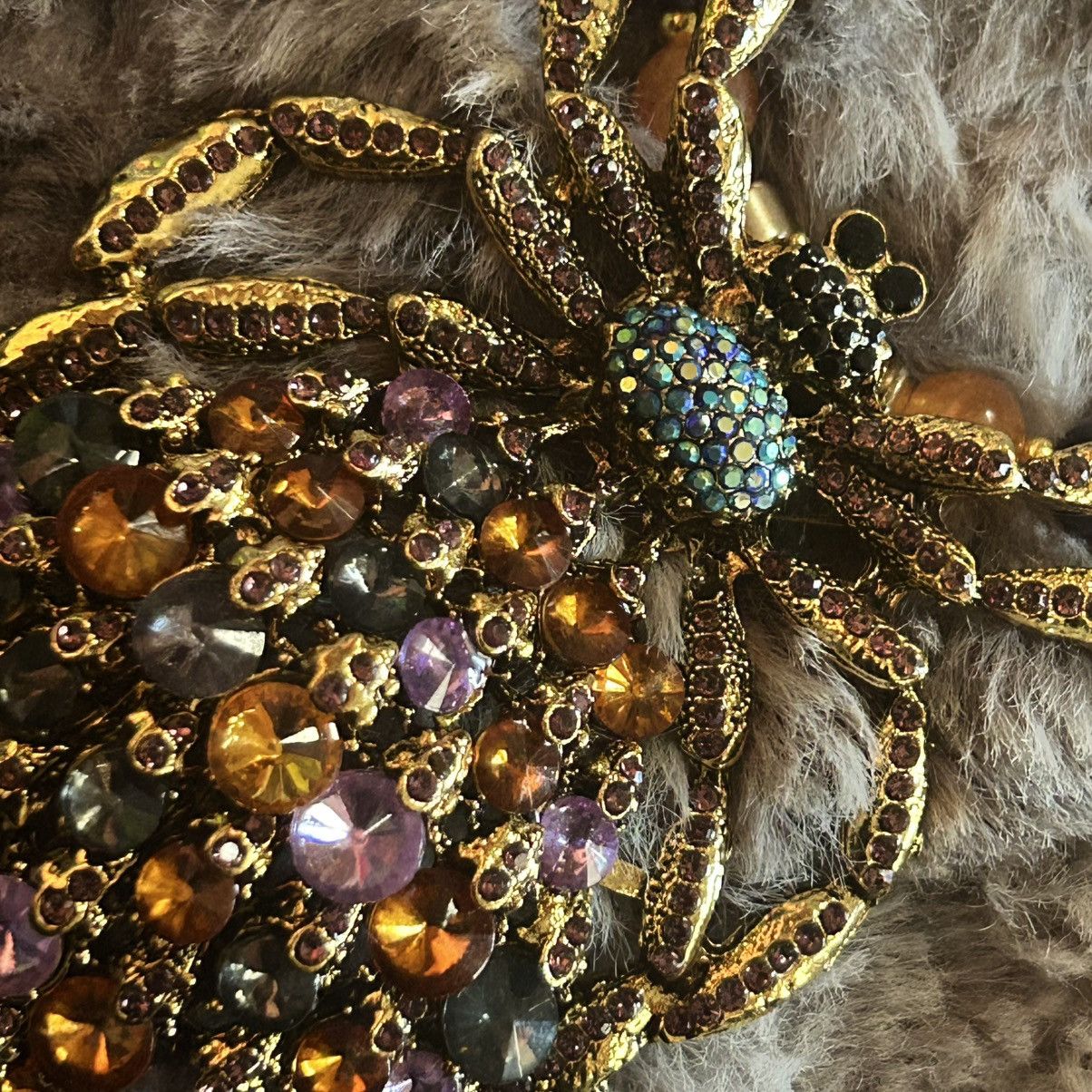 Handmade Handcrafted large glass stone spider genuine stone necklace Size ONE SIZE - 7 Thumbnail