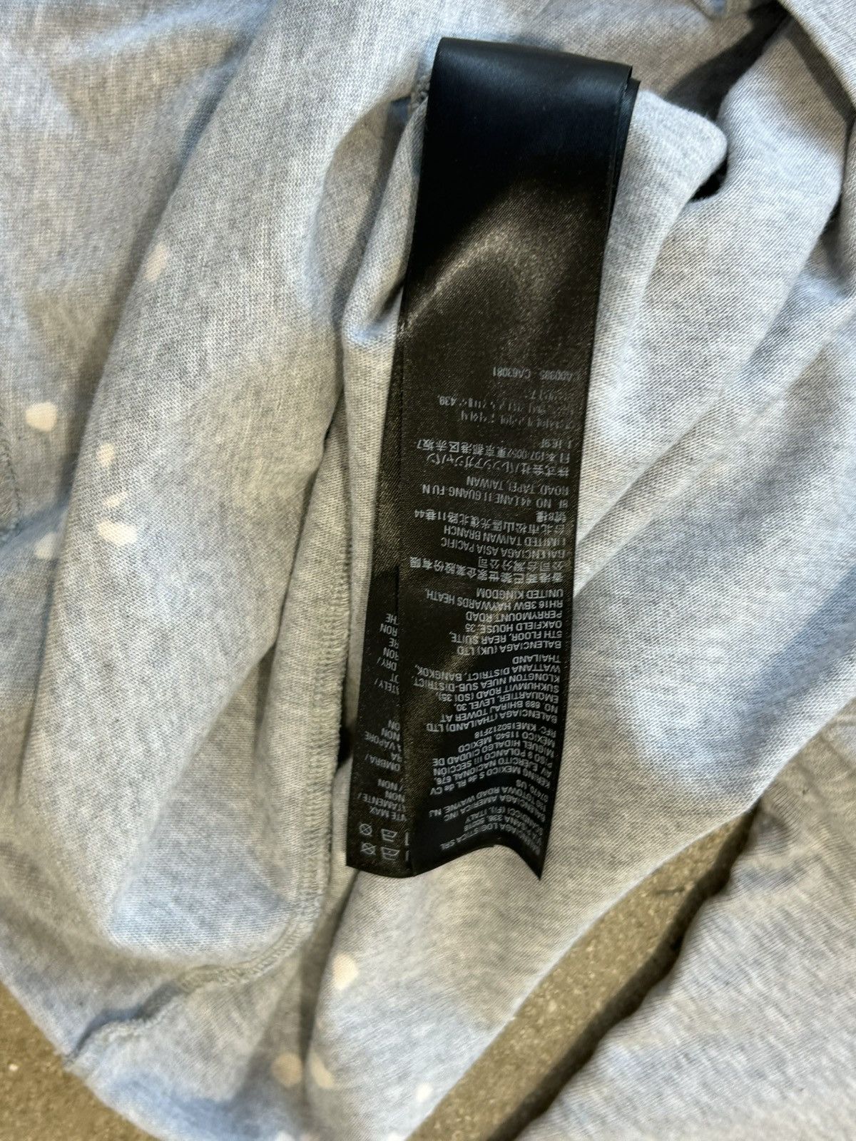 Balenciaga Balenciaga 90% 10% myself Tee Size US L / EU 52-54 / 3 - 5 Thumbnail