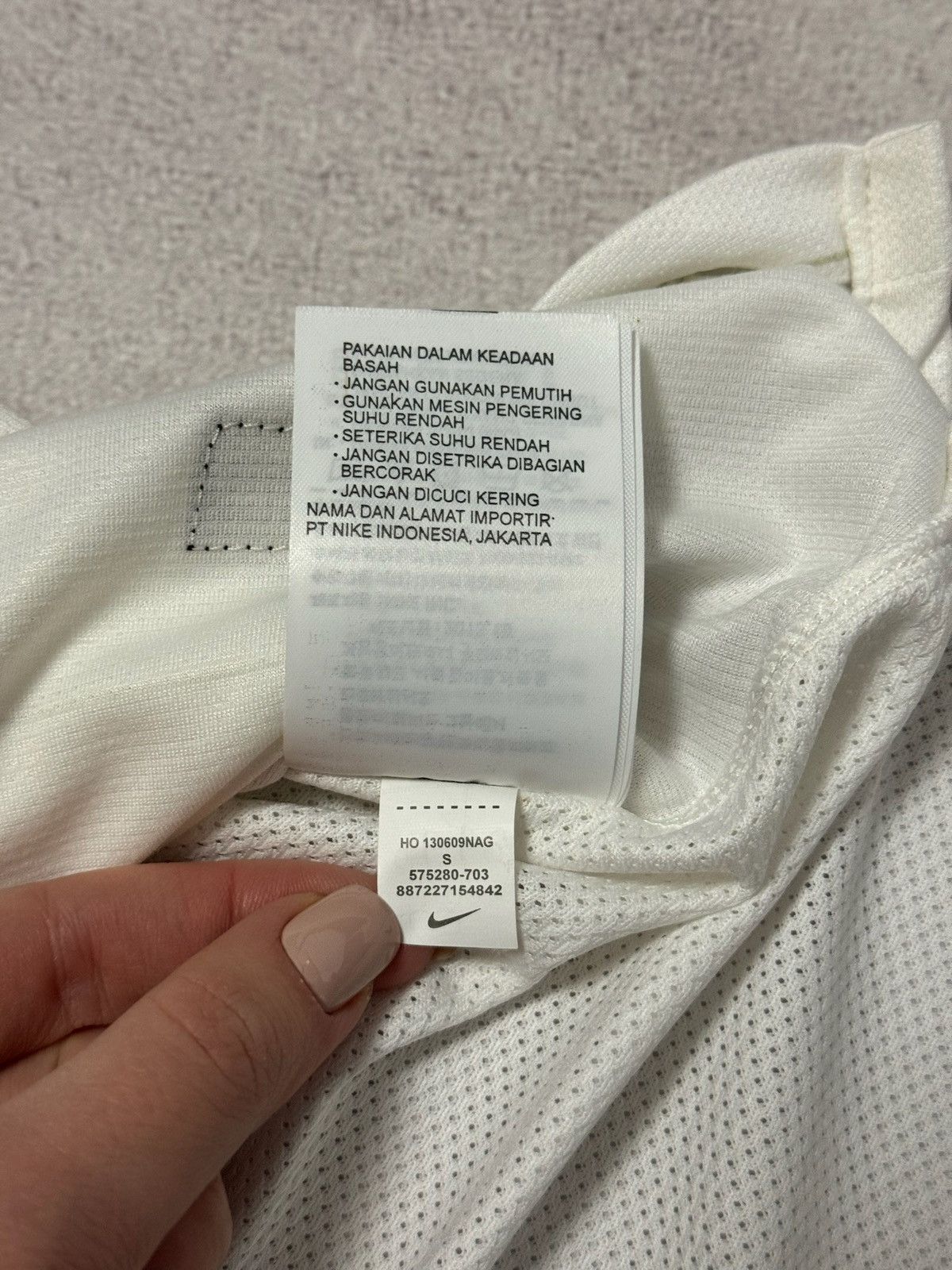 Nike × Vintage Vintage Nike USA Jersey T Shirt 2013 Soccer White S Size Size US S / EU 44-46 / 1 - 9 Thumbnail