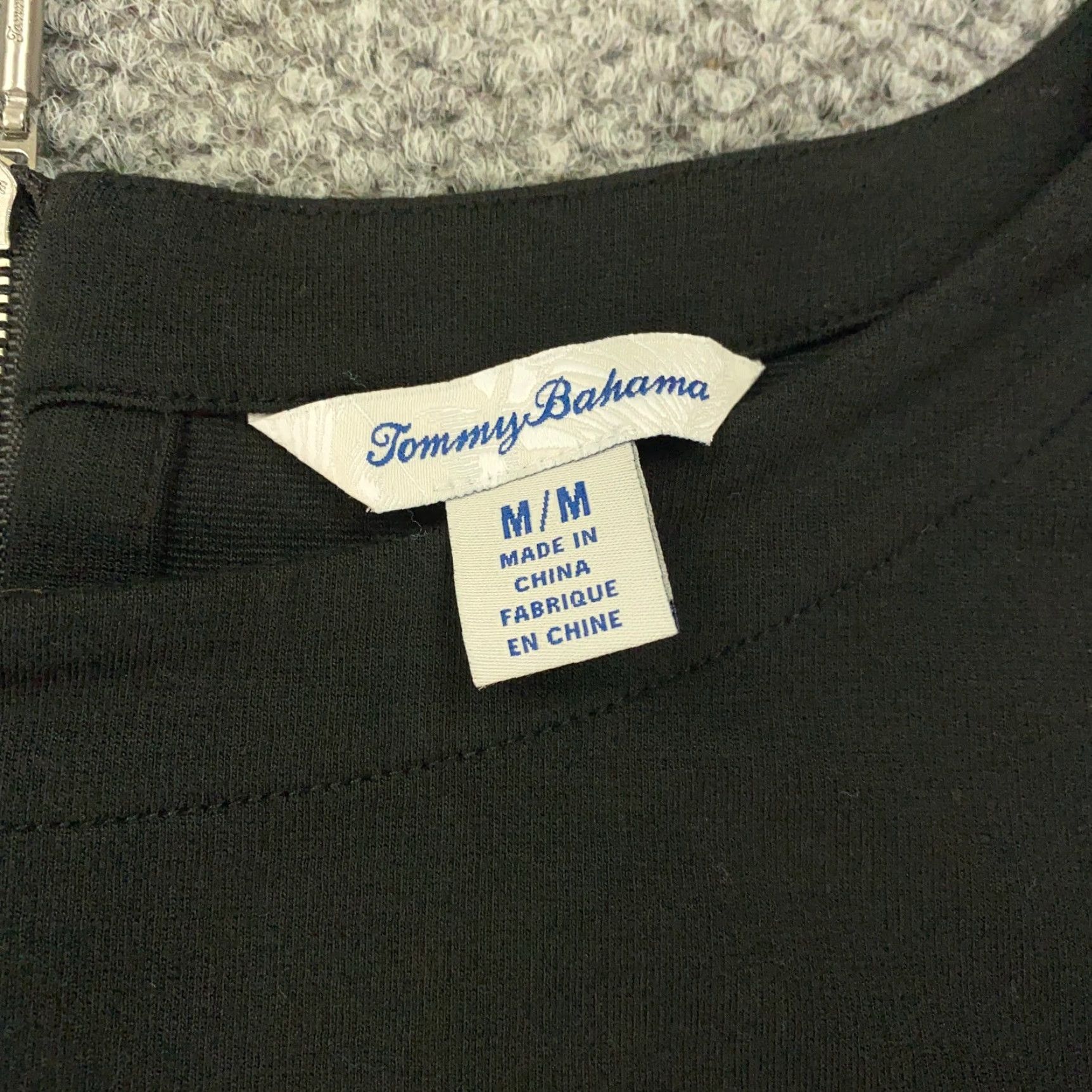 Tommy Bahama Tommy Bahama Dress Shirt Women Medium Black 3/4 Sleeve Boat Neck Stretch Solid Formal Cocktail Size M / US 6-8 / IT 42-44 - 5 Thumbnail