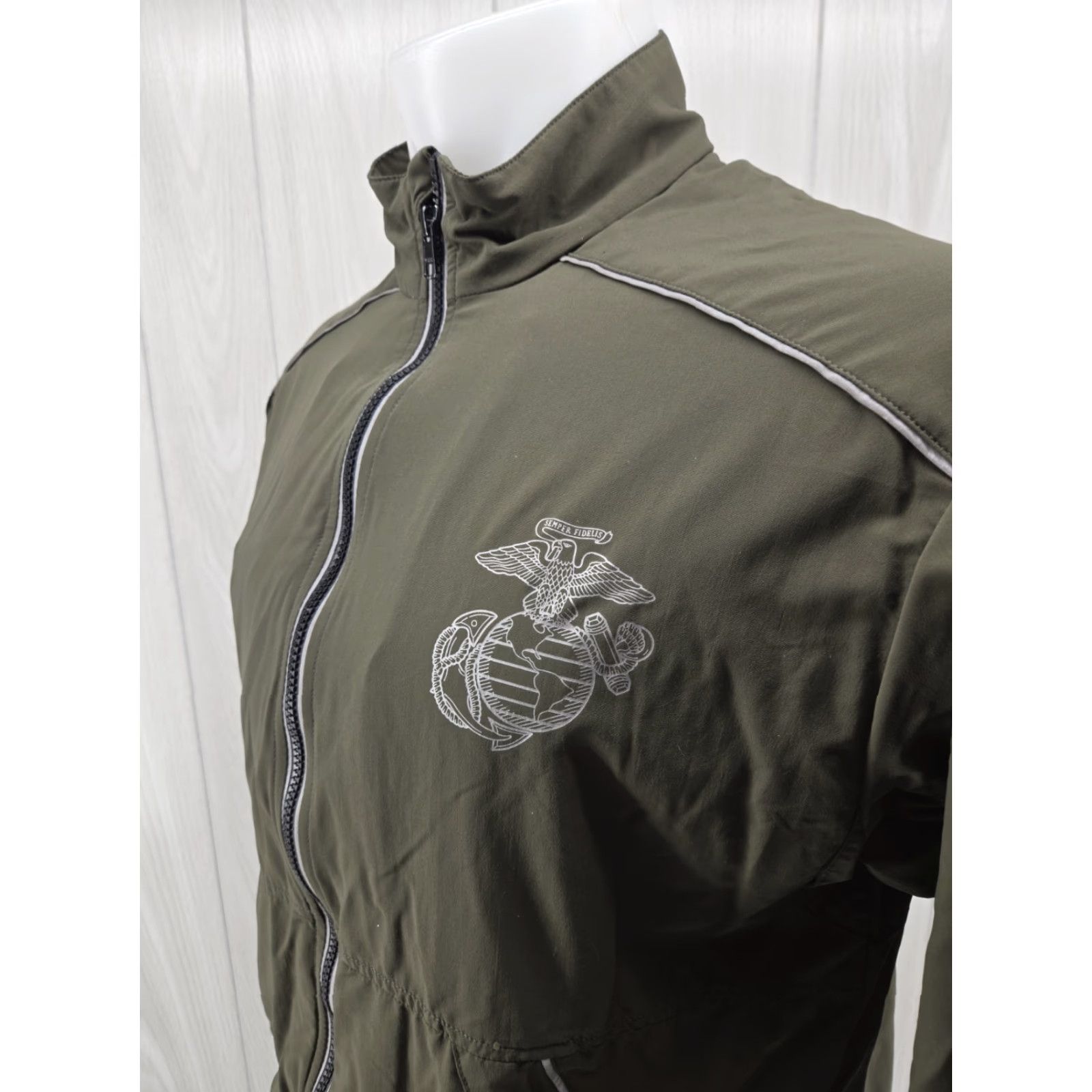 New Balance VINTAGE (no) -> USMC Marine Corps Jacket Mens Medium Green Training Running New Balance Size US 31 - 5 Thumbnail