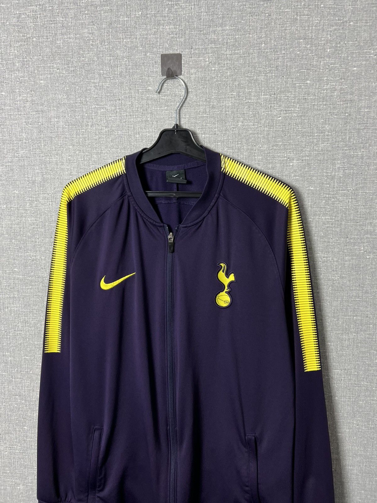 Nike NIKE TOTTENHAM 2017/2018 TRAINING FOOTBALL TRACK TOP JACKET Size US L / EU 52-54 / 3 - 2 Thumbnail