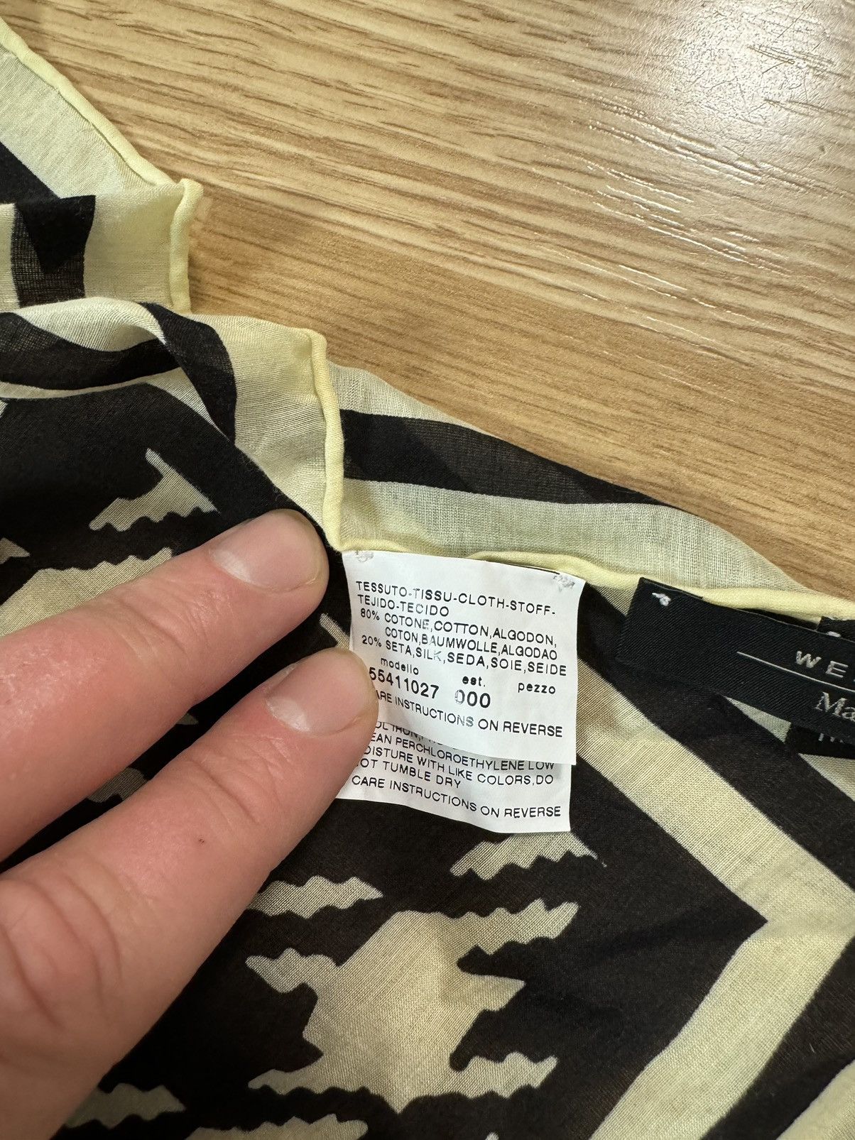 Weekend Max Mara Max Mara the weekend MaxMara big silk scarf monogram Size ONE SIZE - 11 Thumbnail