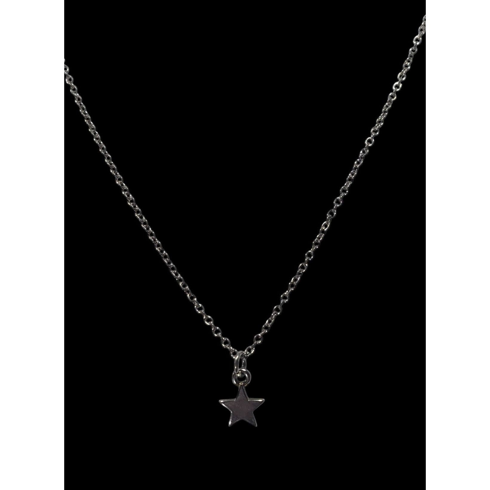 Other Minimalist Star Pendant Silver Tone Necklace Size ONE SIZE - 2 Thumbnail
