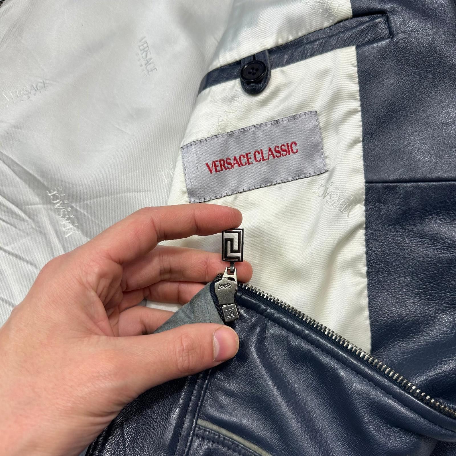 Versace Versace 90’s Classic Blue Leather Piped Moto Jacket - M Size US M / EU 48-50 / 2 - 10 Thumbnail