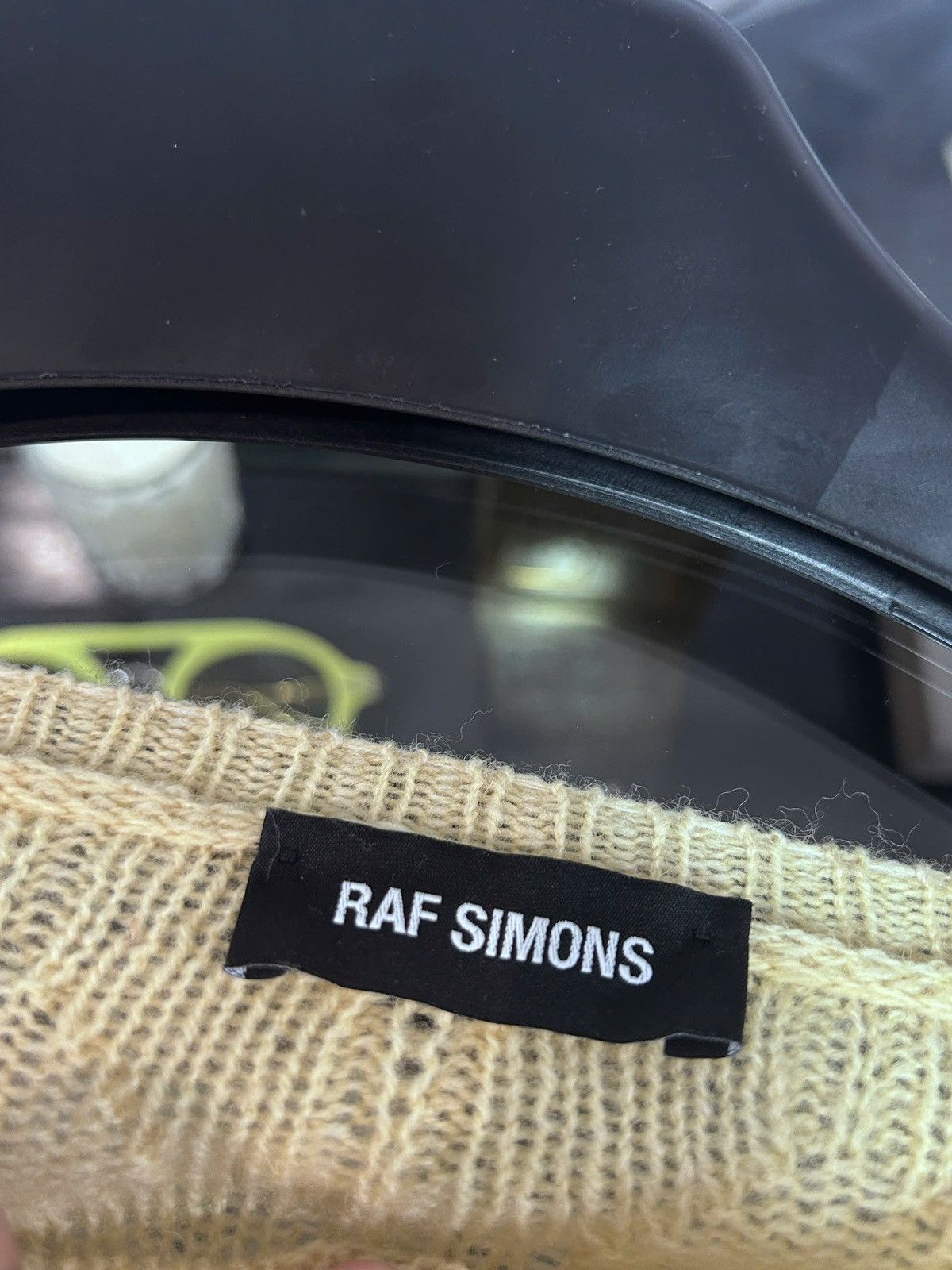Raf Simons Raf Simon Yellow And Beige Oversized Merino Smiley Sweater Size US XS / EU 42 / 0 - 3 Thumbnail