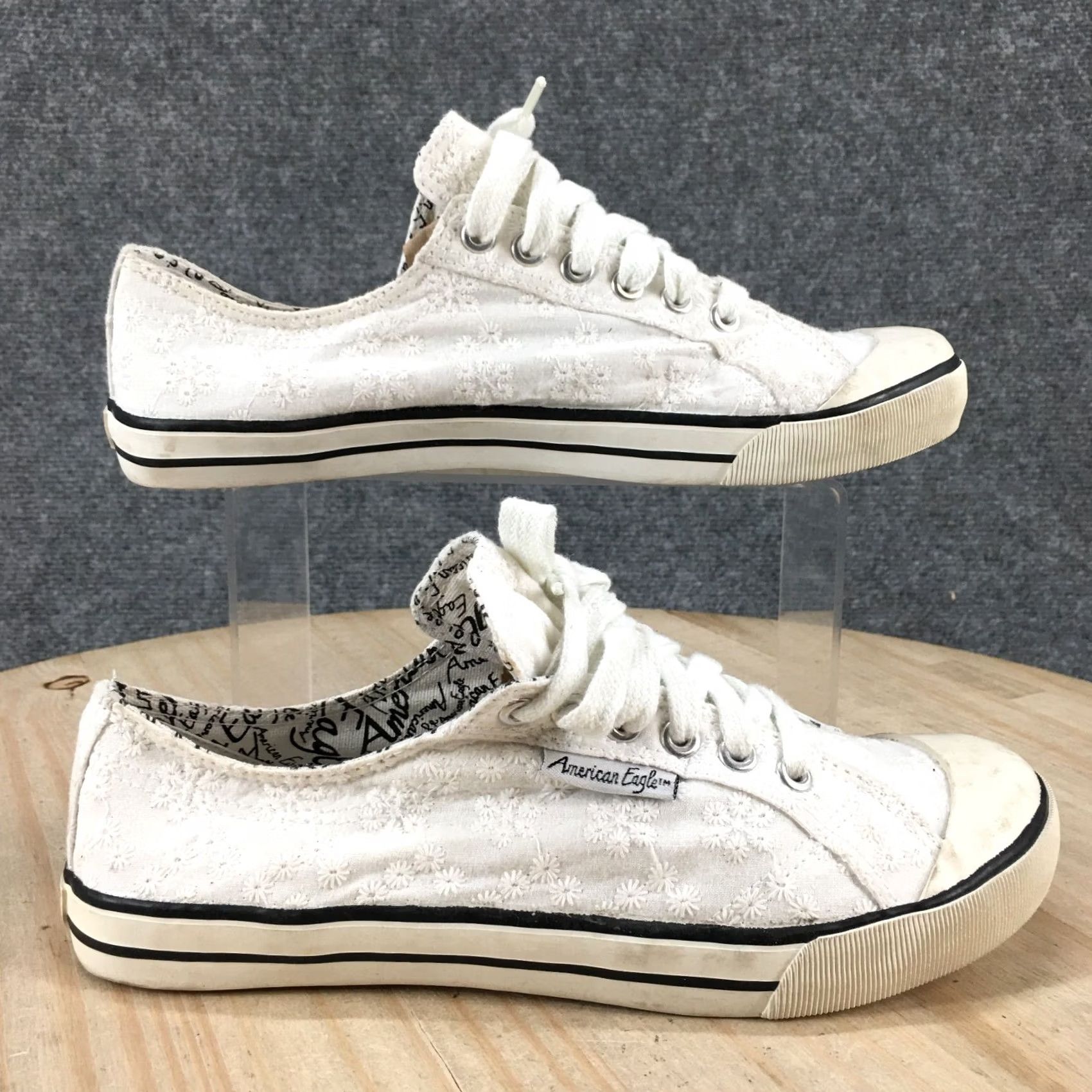 American Eagle Outfitters American Eagle Outfitters Shoes Womens Sneakers White Lace Up Low Top Comfort Round Toe 7.5 Size M / US 6-8 / IT 42-44 - 2 Thumbnail