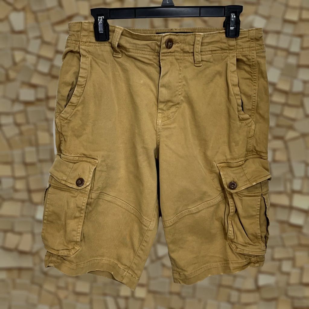 American Eagle Outfitters American Eagle Cargo Shorts Mens 30 Khaki 12in Inseam Zip Pocket Stretch Classic Cargo Size US 30 / EU 46 - 1 Thumbnail