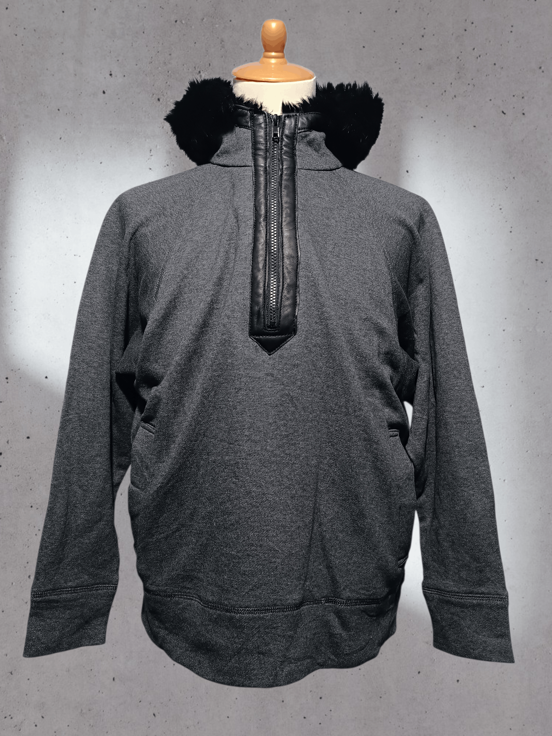 Japanese Brand 💥 Rare 💥 Vintage Half Zip Fur Hoodie Sweater Size US M / EU 48-50 / 2 - 3 Thumbnail