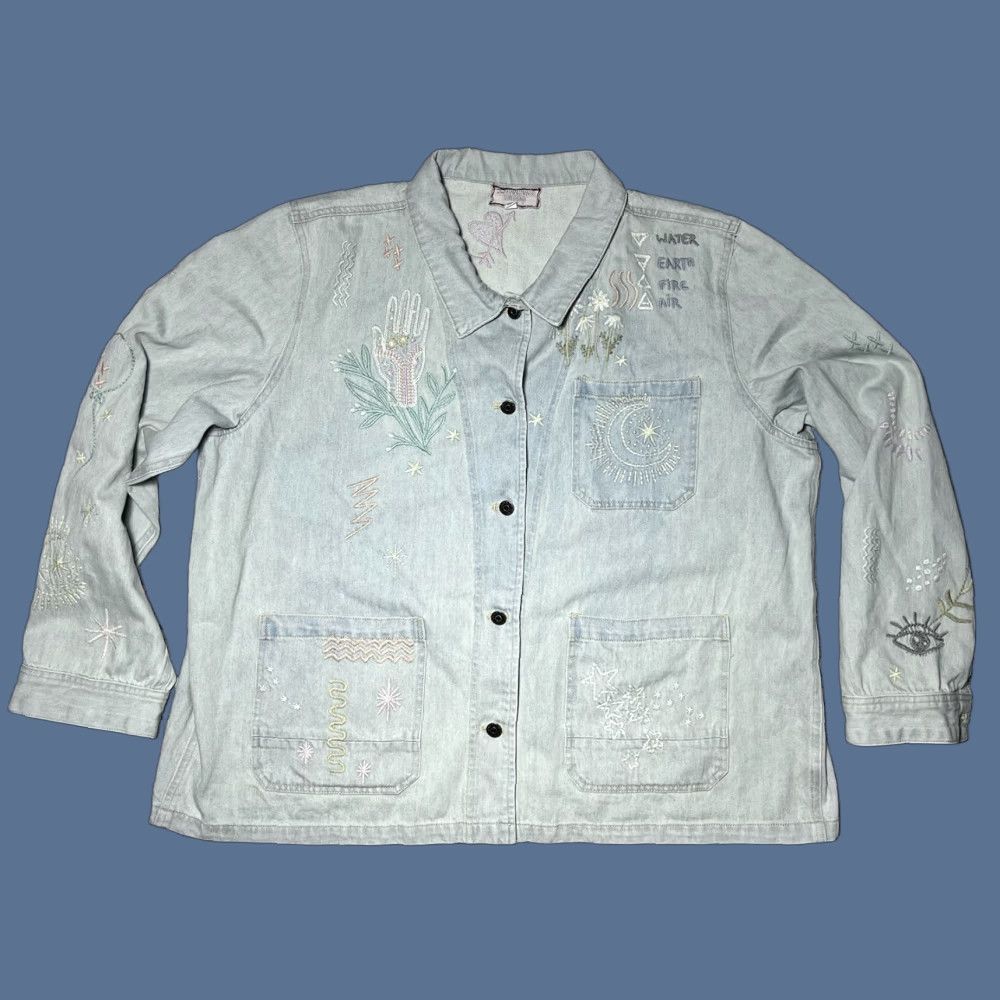 Johnny Was Johnny Was Embroidered Denim Jacket XXL Women Floral 2XL Blue Cotton Jacket Plus Size Embroidered Button Closure Size XXL / US 16-18 / IT 52-54 - 1 Thumbnail