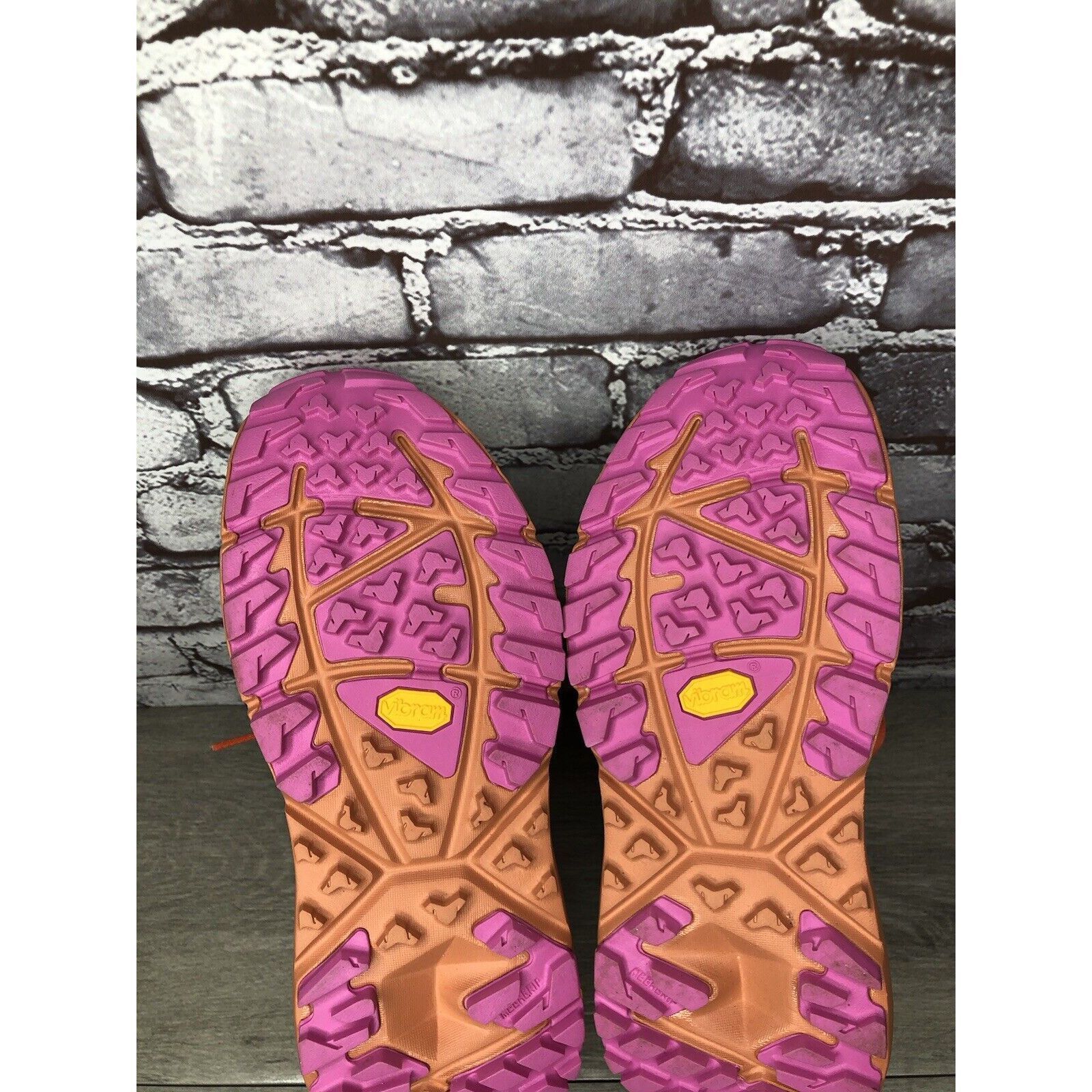 Hoka Kaha Low GTX Mental Health Hiking Sand Sun Baked Orange