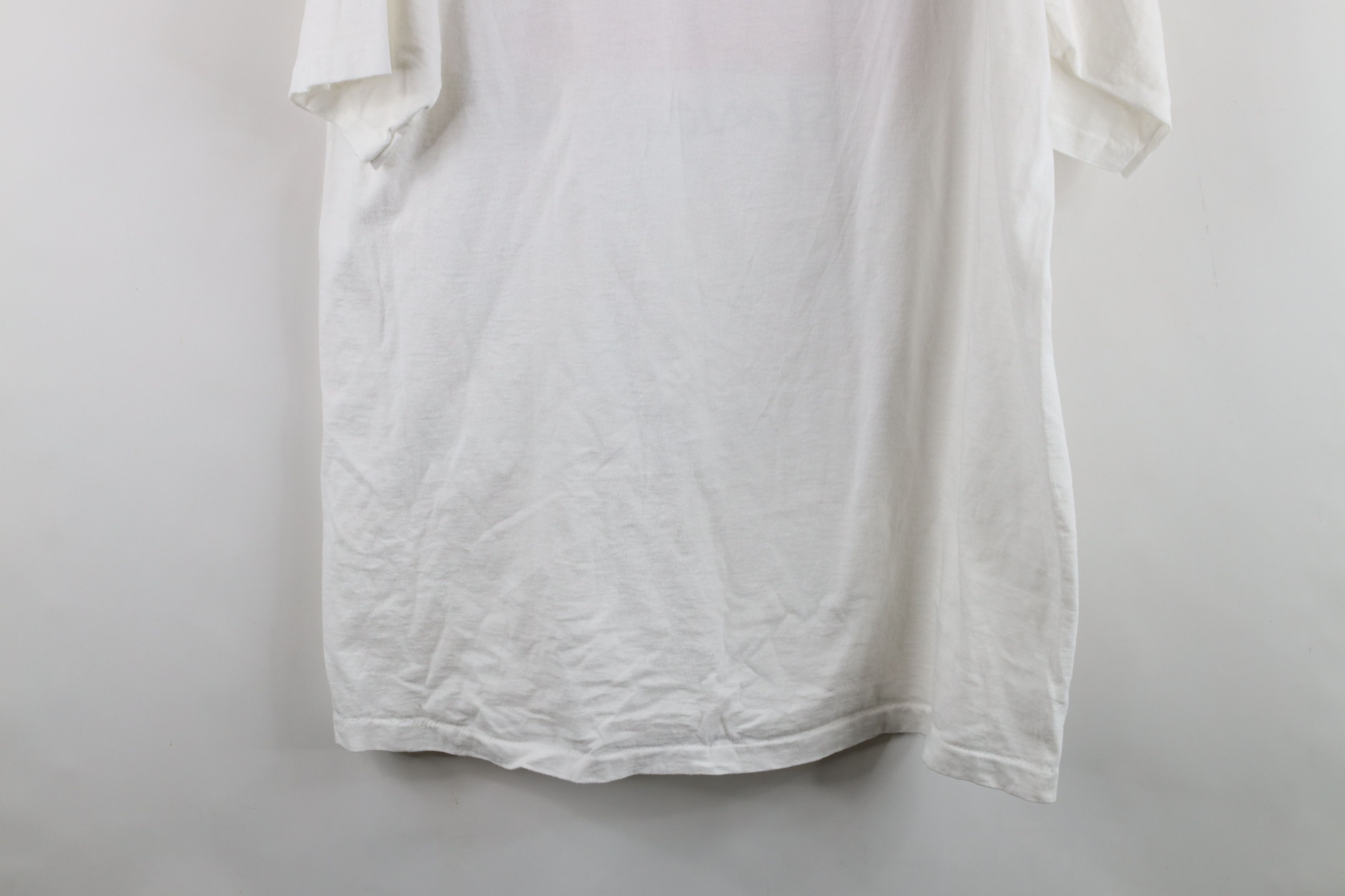 Vintage Vintage 90s Streetwear Republic Slovaci Slovakia T-Shirt USA Size US XL / EU 56 / 4 - 10 Thumbnail