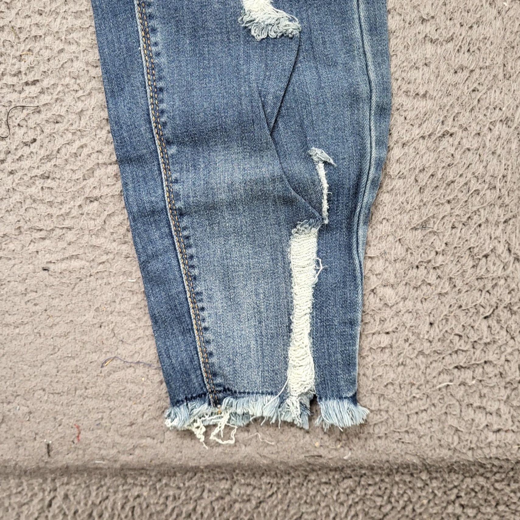 Vintage INDIGO REIN Jeans Women's 13/30 Medium Blue Distressed High Rise Crop Slim 5-Pocket Denim Jeans Womens 90s City College Fashion Size 34" / US 12 / IT 48 - 6 Thumbnail