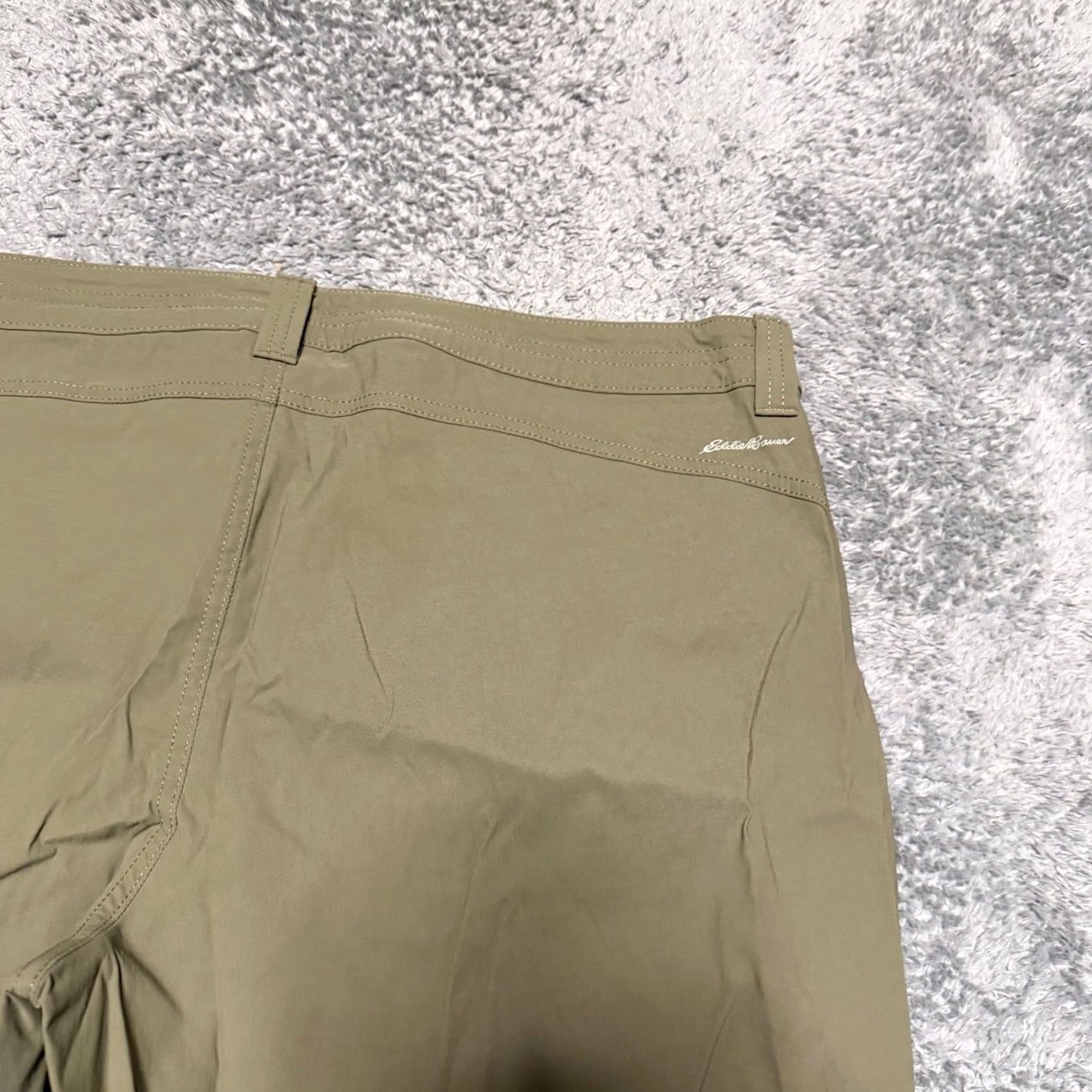 Eddie Bauer Eddie Bauer Pants Womens 16 Green Capri Hiking Nylon Outdoor Cargo Size 38" / US 16 / IT 52 - 4 Thumbnail