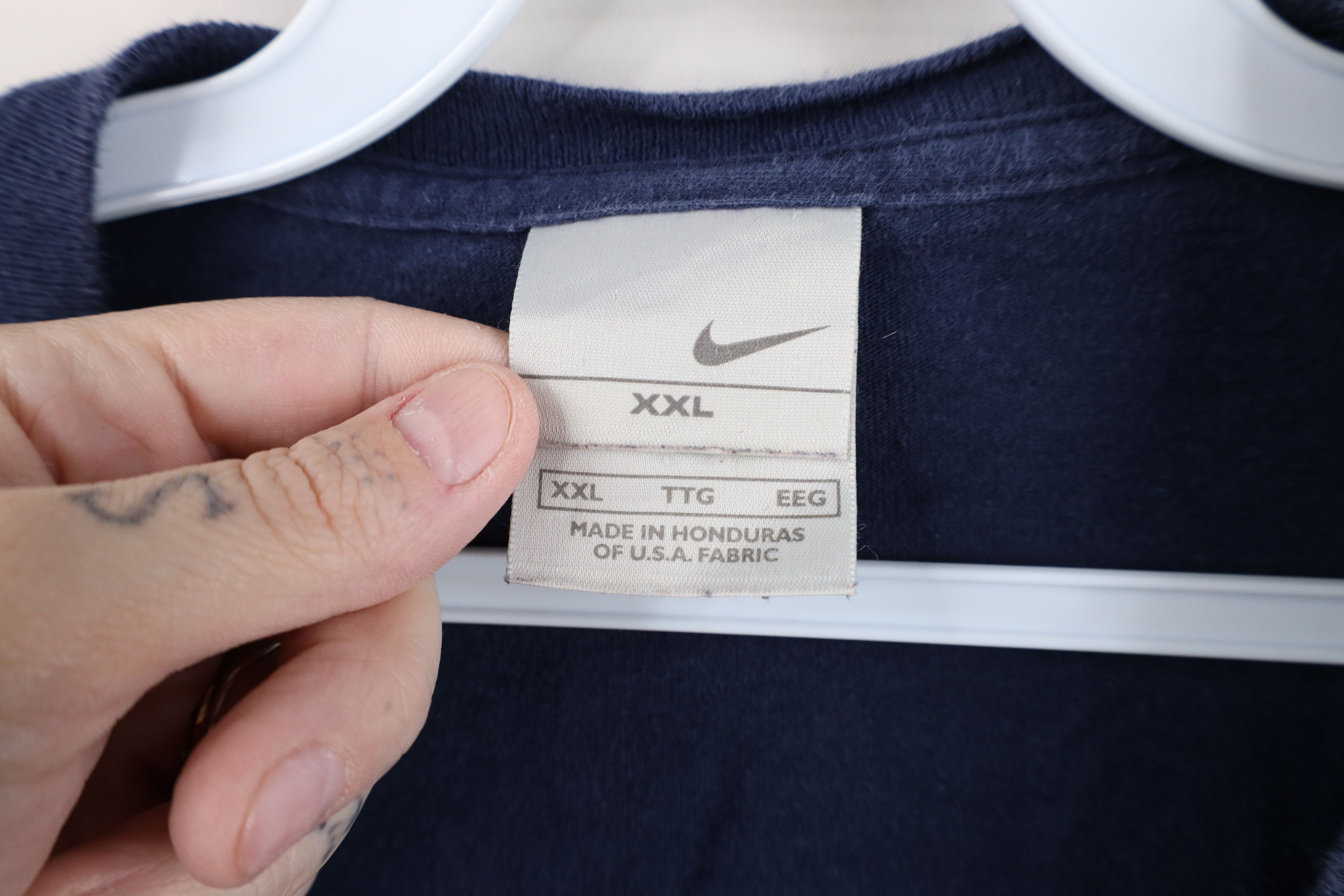 Nike Vintage Nike Scott Big Swoosh Short Sleeve T-Shirt Blue Size US XXL / EU 58 / 5 - 9 Thumbnail