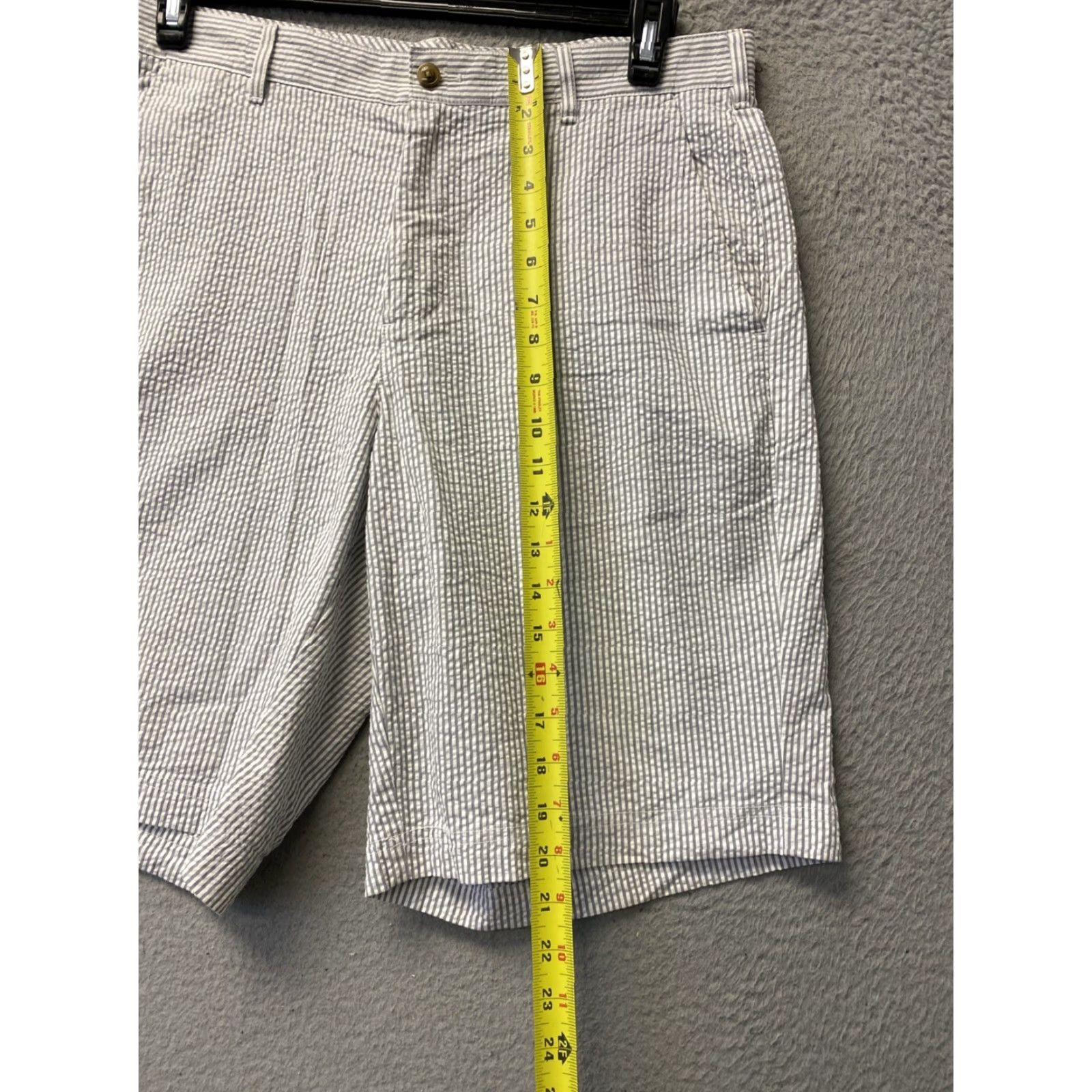 Vintage J Hilburn Shorts Tailored Fit Seersucker Mens Size 33 White Gray Stripes /0699 Size US 33 - 4 Thumbnail