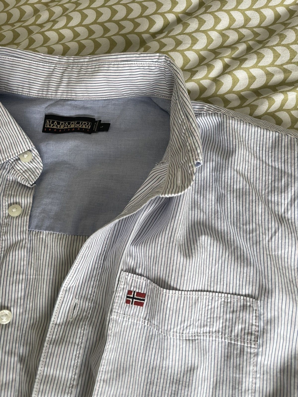 Napapijri Napapijri Terra Short Sleeve Shirt - Rose stripe Size US L / EU 52-54 / 3 - 5 Thumbnail
