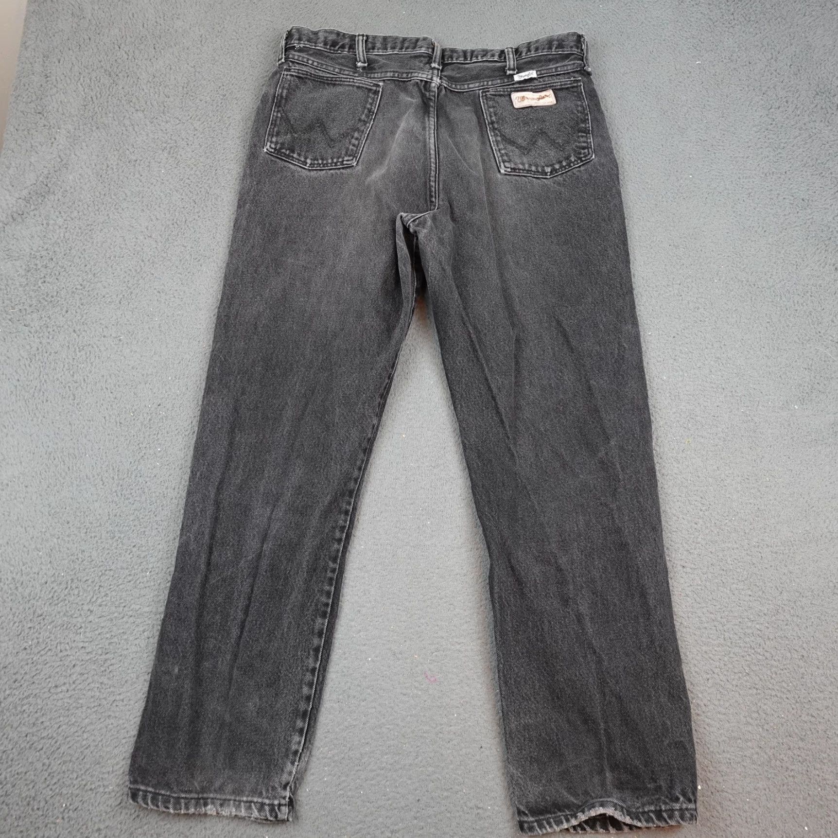 Wrangler VINTAGE Wrangler Riata Jeans Mens 36x32 Straight Leg Black Denim USA 90s (Gray) Size US 36 / EU 52 - 4 Thumbnail