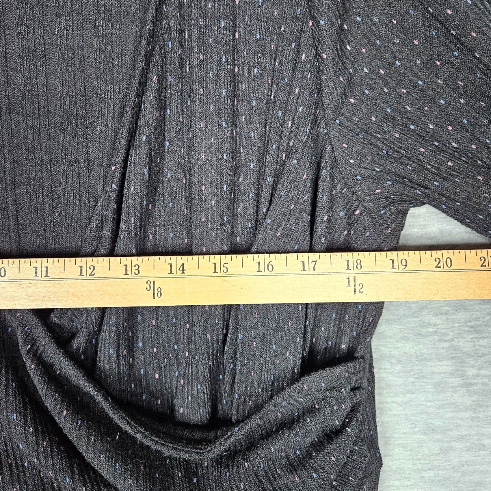 Vintage MODCLOTH Women's black Knit Wrapped Dress Long Sleeve V-Neck Midi 1X Knitted Casual Size XL / US 12-14 / IT 48-50 - 6 Thumbnail