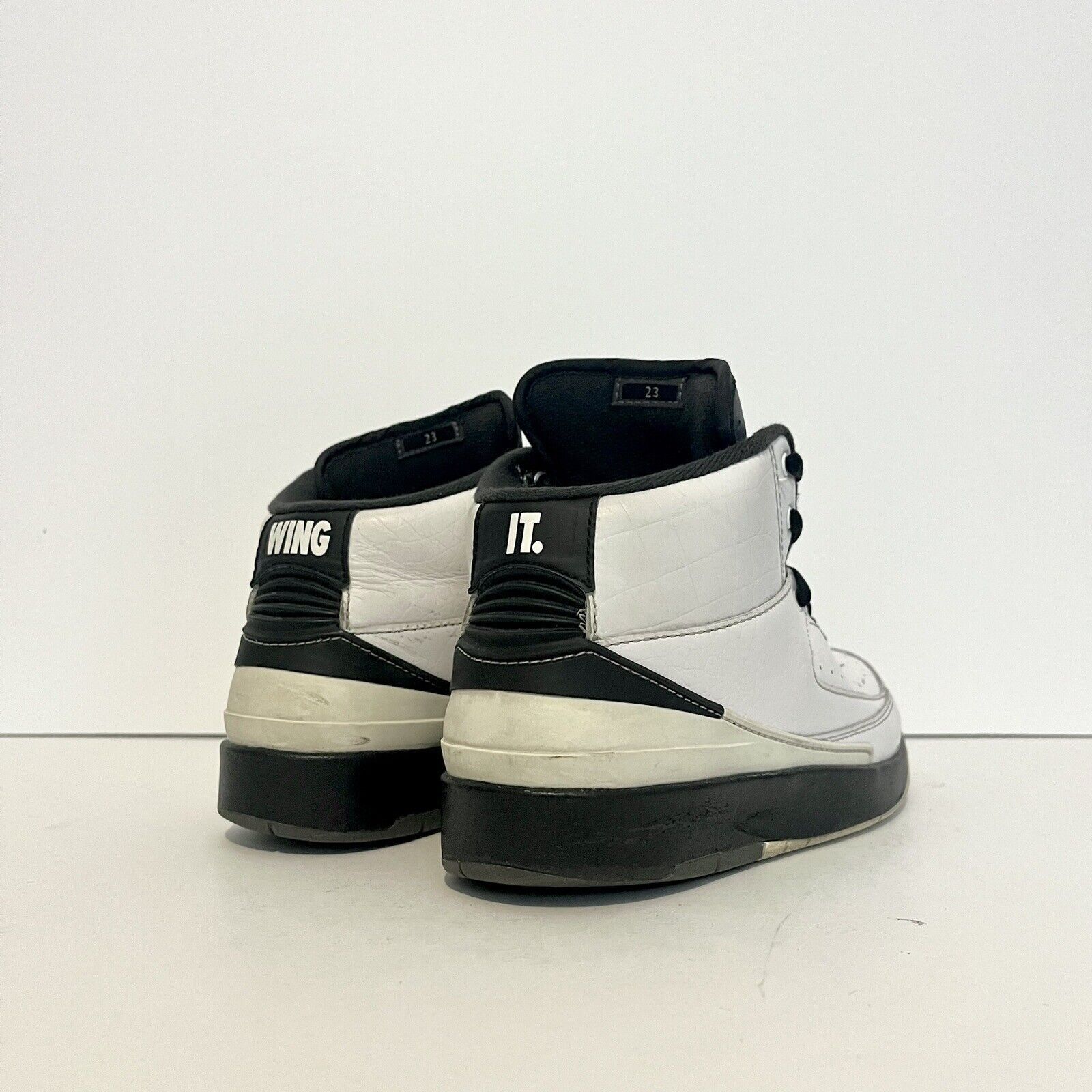 Nike 2015 Nike Air Jordan 2 II Retro GS Wing It 834283-103 Sz 5Y Size US 6.5 / IT 36.5 - 4 Thumbnail