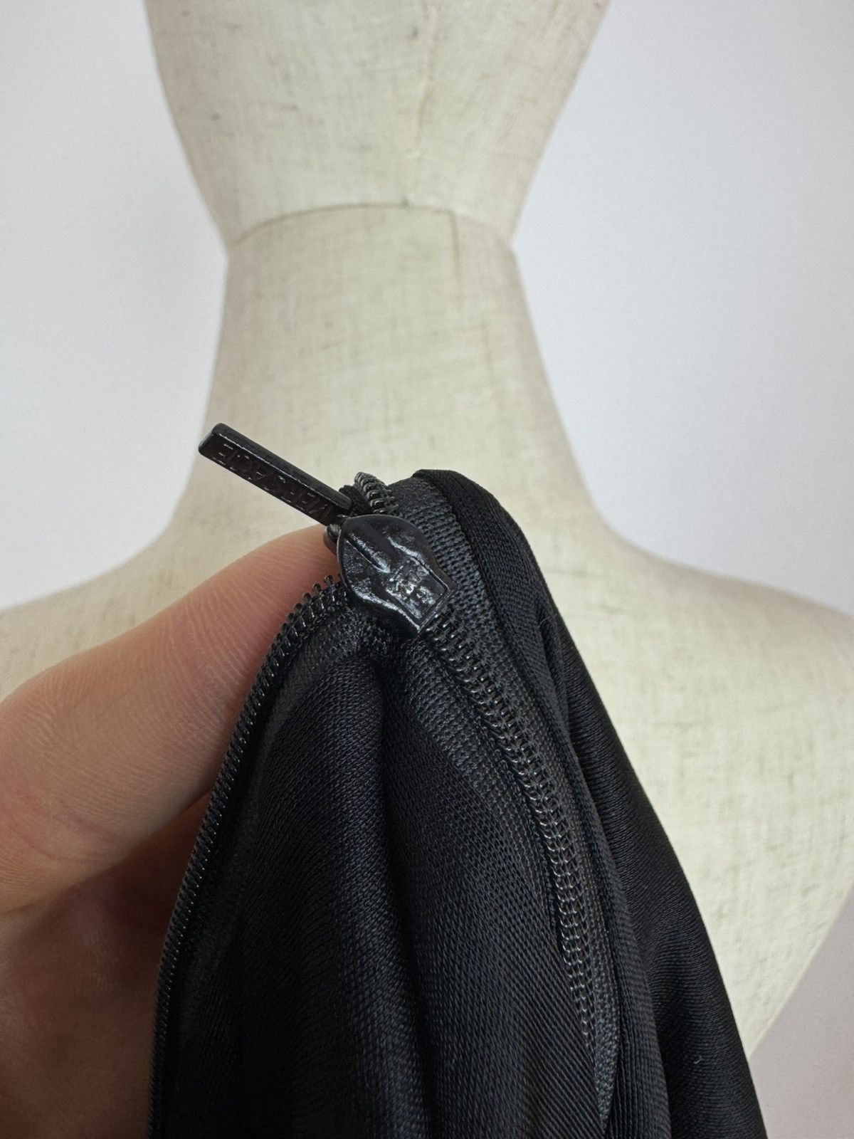 Versace Versace Black Dress V-Neck Short Sleeve Open Back Party Size XS / US 0-2 / IT 36-38 - 10 Thumbnail
