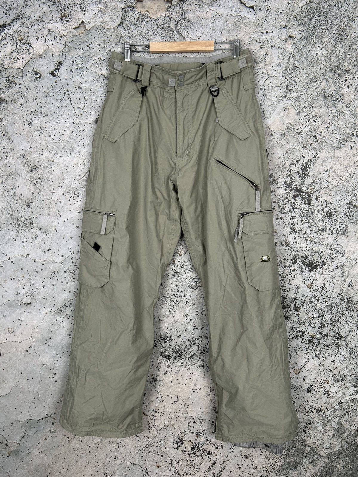 686 Vintage 686 Snowboarding Baggy Pants Streetwear Gorpcore 99s Size US 30 / EU 46 - 1 Thumbnail