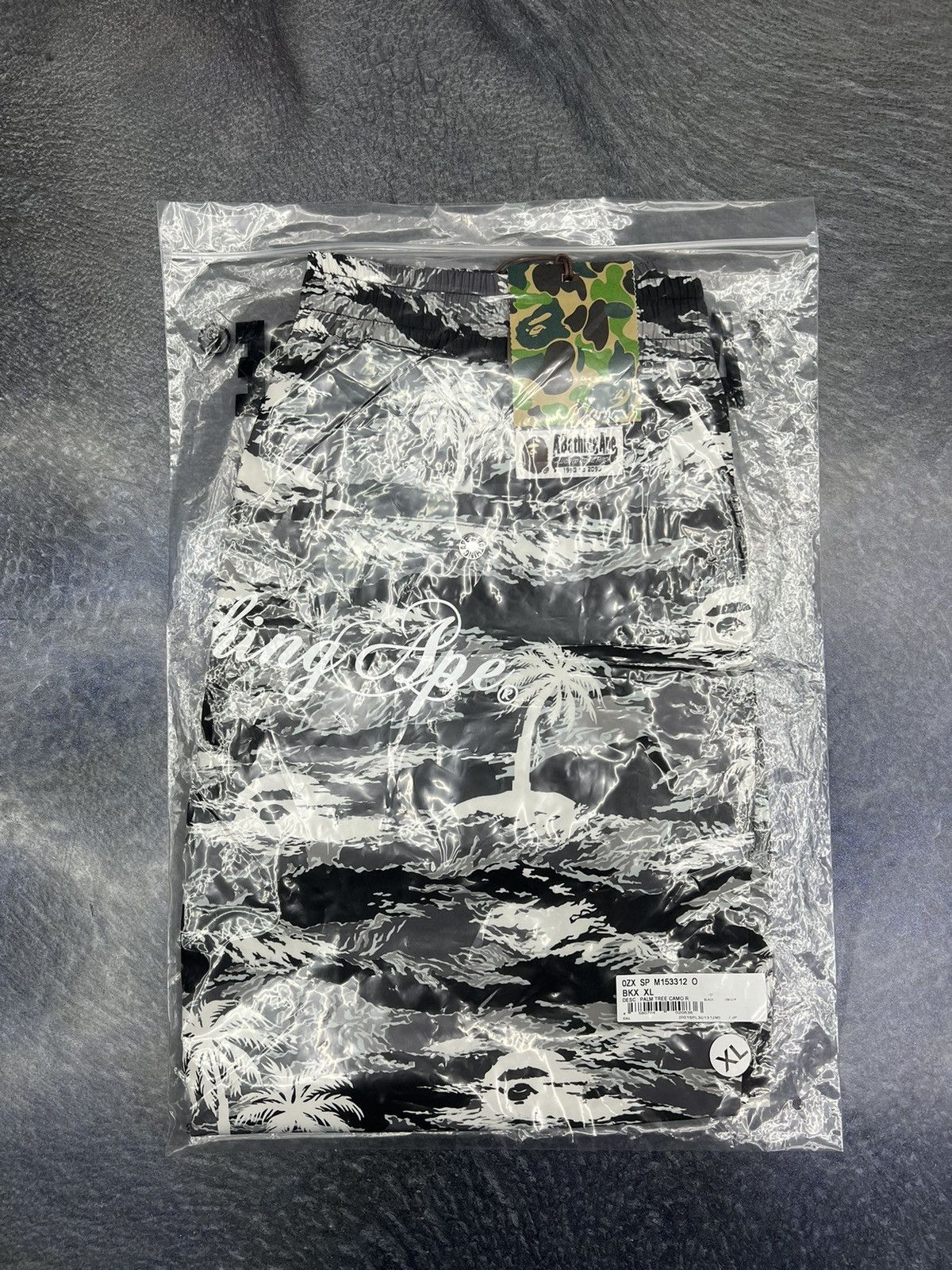 Bape Bape Palm Tree Camo Beach Shorts Size US 36 / EU 52 - 7 Thumbnail