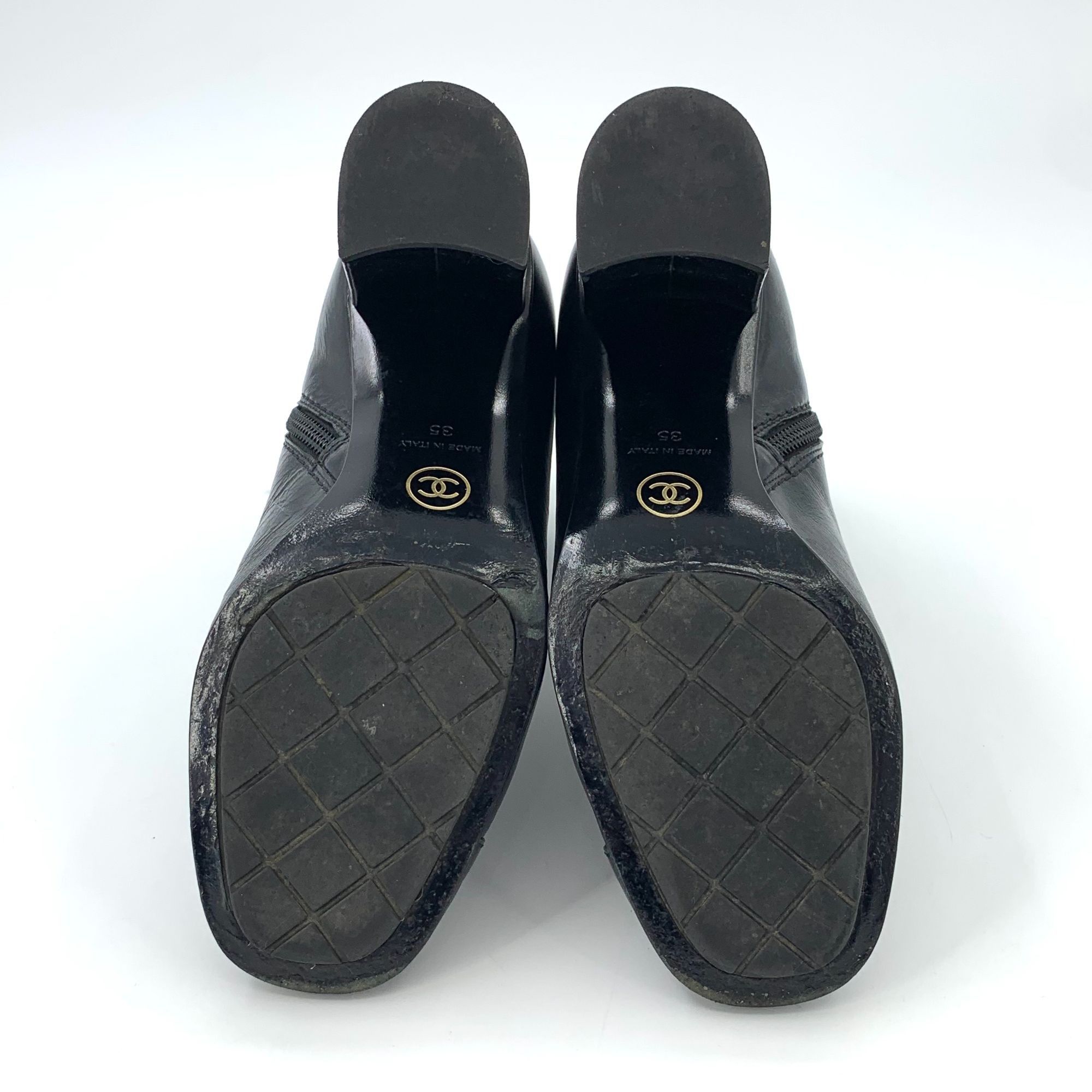 Chanel Chanel Black Leather Ankle Boots With Gold Chain & CC Charm Size US 5 / IT 35 - 5 Thumbnail