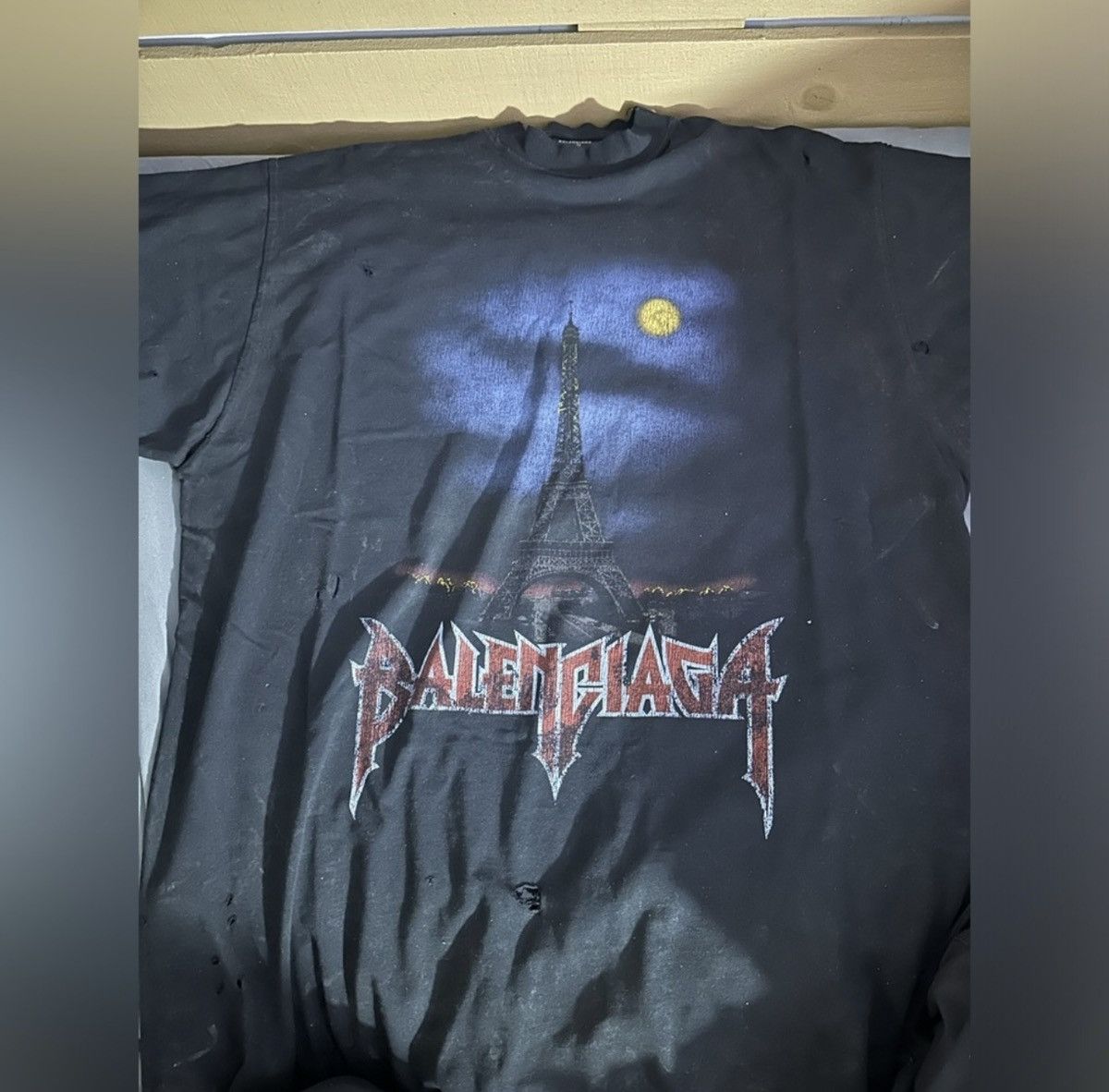 Balenciaga Balenciaga paris moon tshirt Size US S / EU 44-46 / 1 - 3 Thumbnail