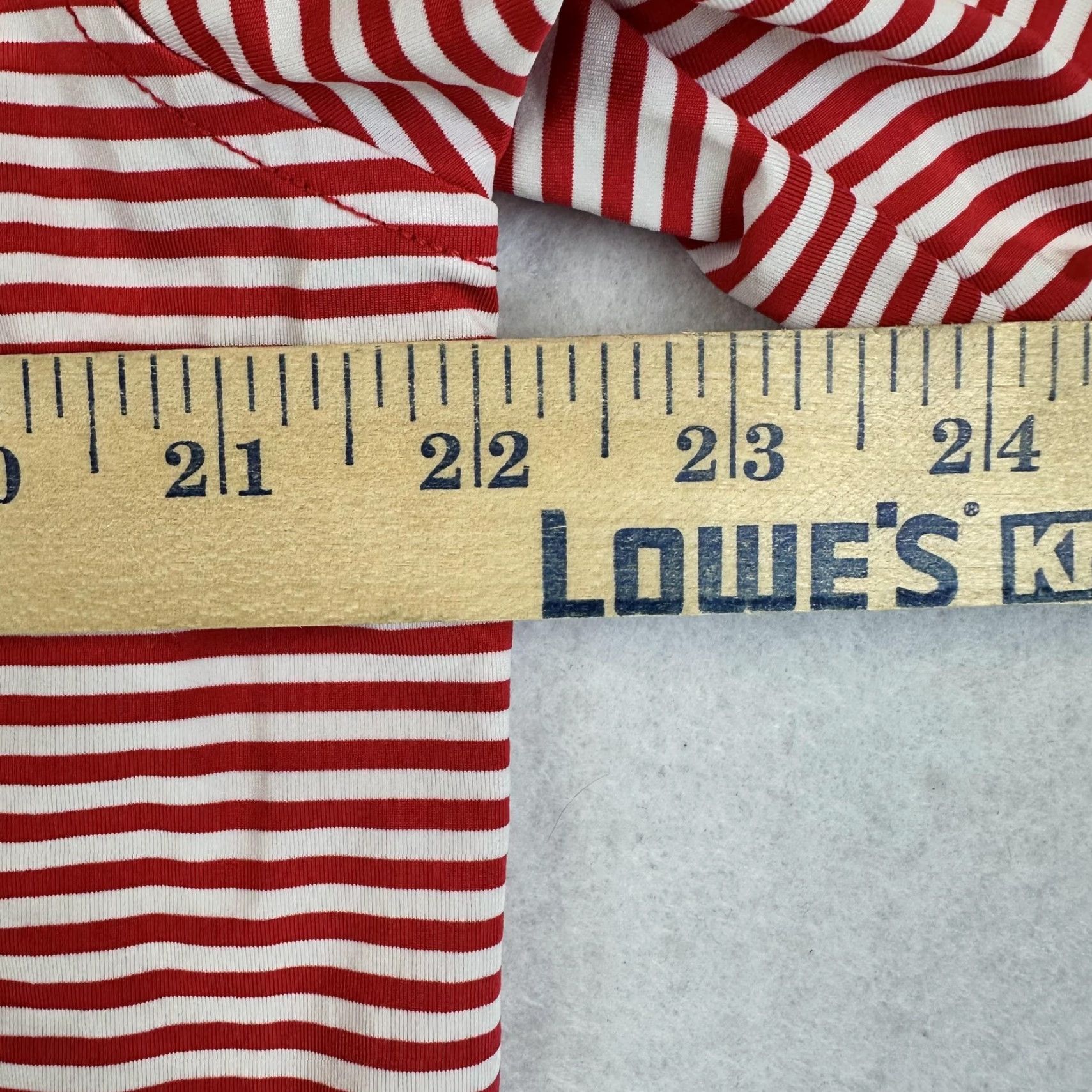 Vineyard Vines Vineyard Vines Polo Shirt Mens Large Red White Striped Performance Stretch Golf Shirt Size US L / EU 52-54 / 3 - 7 Thumbnail