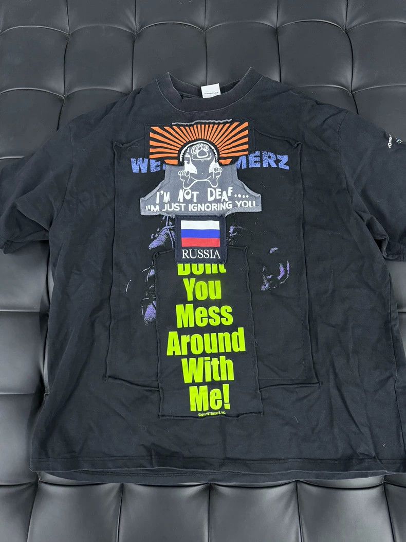 Vetements Vetements Runway Sticker Anti-War Crew Neck Short Sleeve Size US XS / EU 42 / 0 - 1 Thumbnail