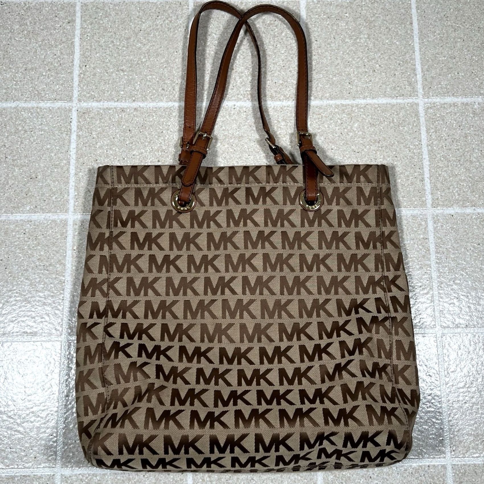 Michael Kors VINTAGE MICHAEL Michael Kors North South Jet Set Tote Bag Large Beige Mocha Canvas Logo Women Size ONE SIZE - 2 Thumbnail