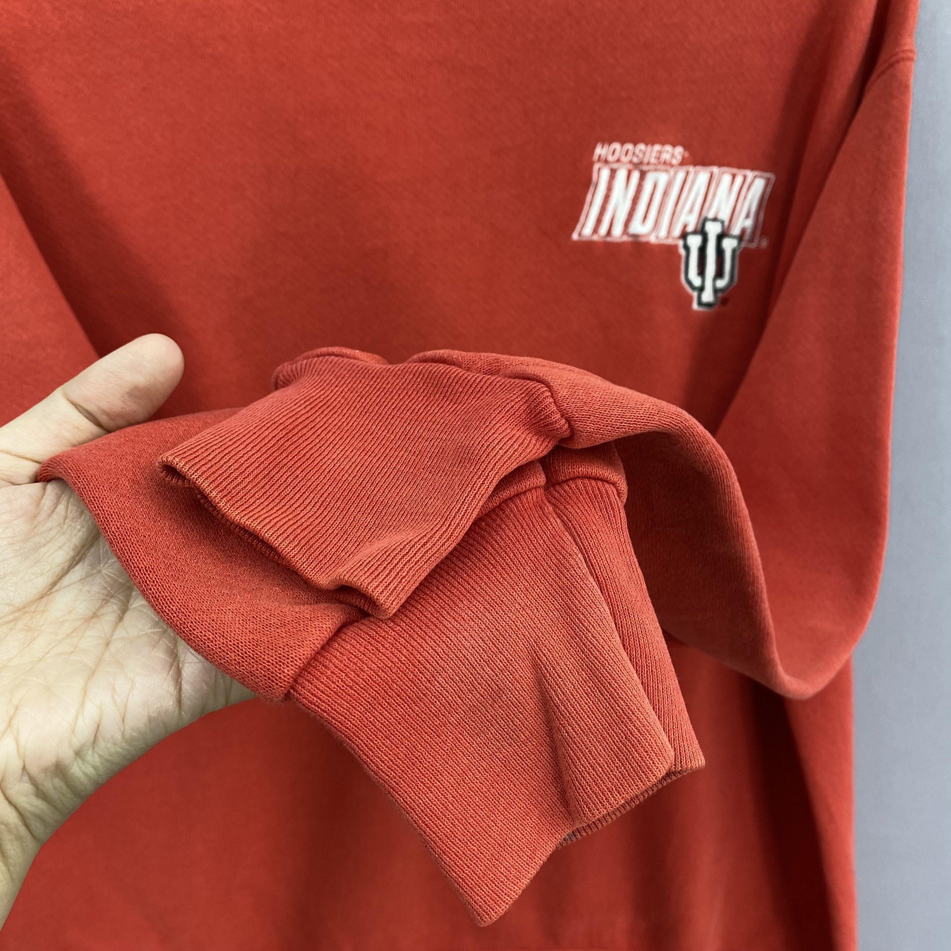 Vintage Vintage 90s NCAA Indiana Hoosiers Sweater Pullover Jumper Size US L / EU 52-54 / 3 - 4 Thumbnail