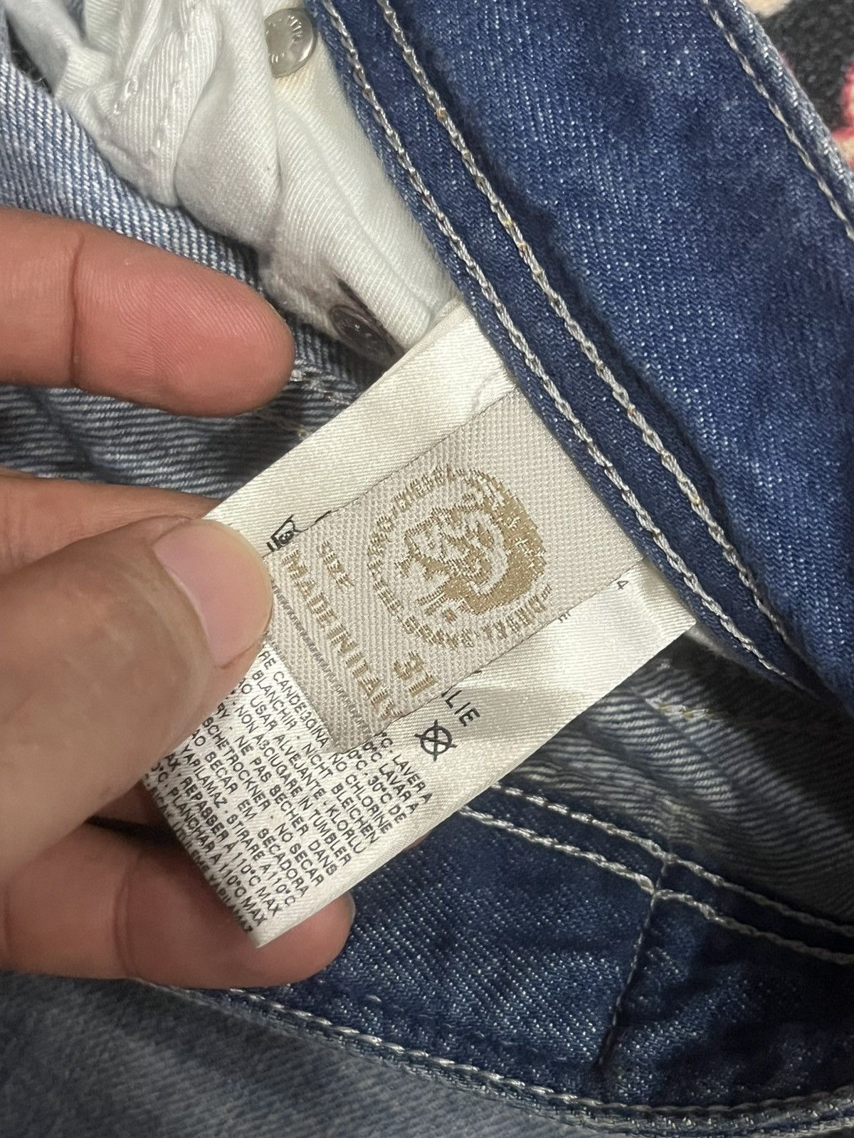 Diesel Vintage Diesel “Larkee” Blue Washed Distress Loose Leg Jeans Size US 31 - 20 Thumbnail