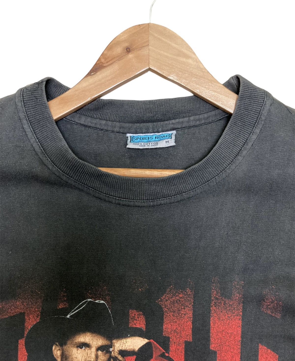 Band Tees Vintage 90’s Garth Brooks Country Tour T-shirt Size US M / EU 48-50 / 2 - 8 Thumbnail