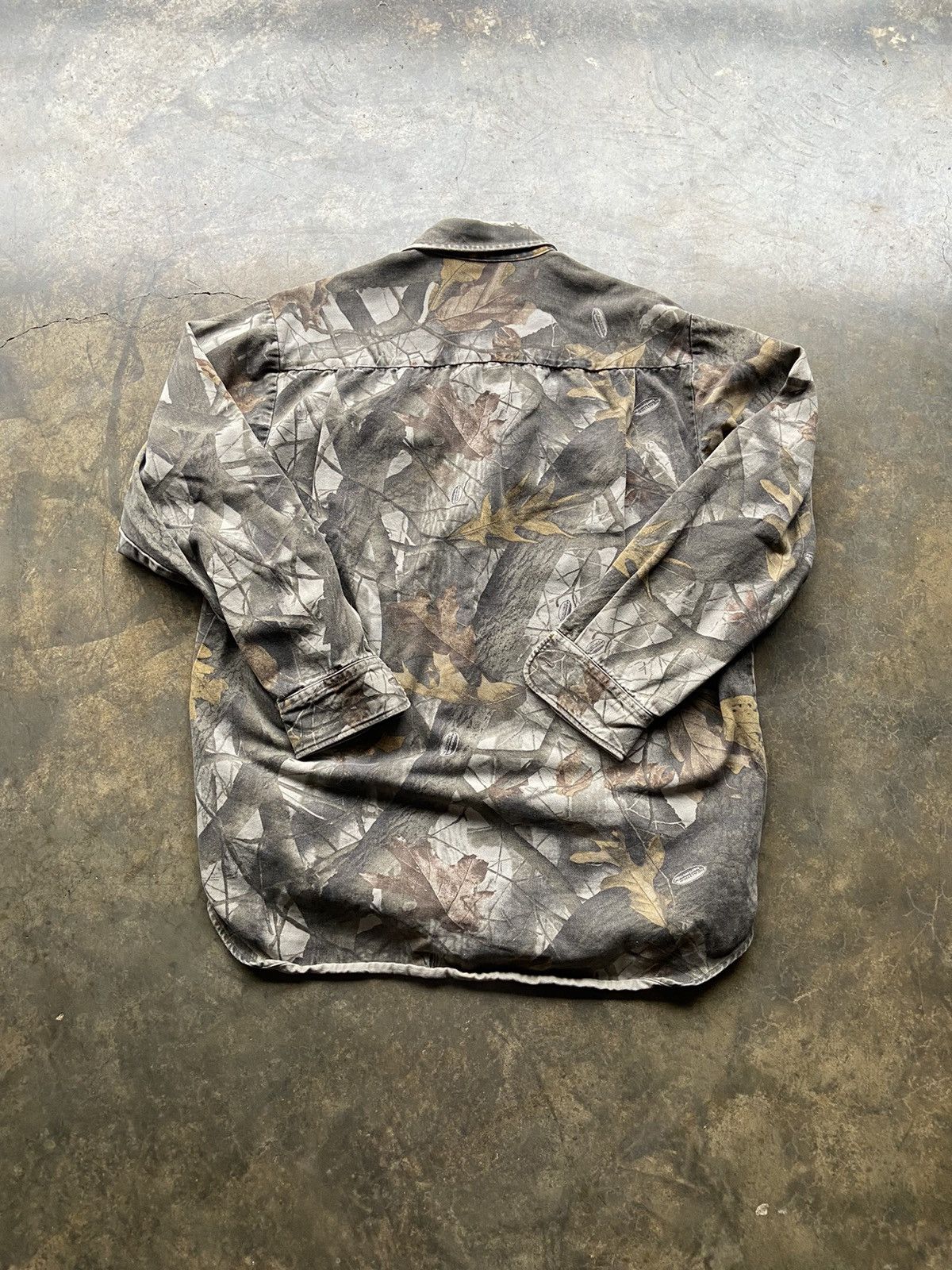 Carhartt Crazy Vintage 80’s USA Made Camo Button Up Work Shirt Size US XL / EU 56 / 4 - 4 Thumbnail